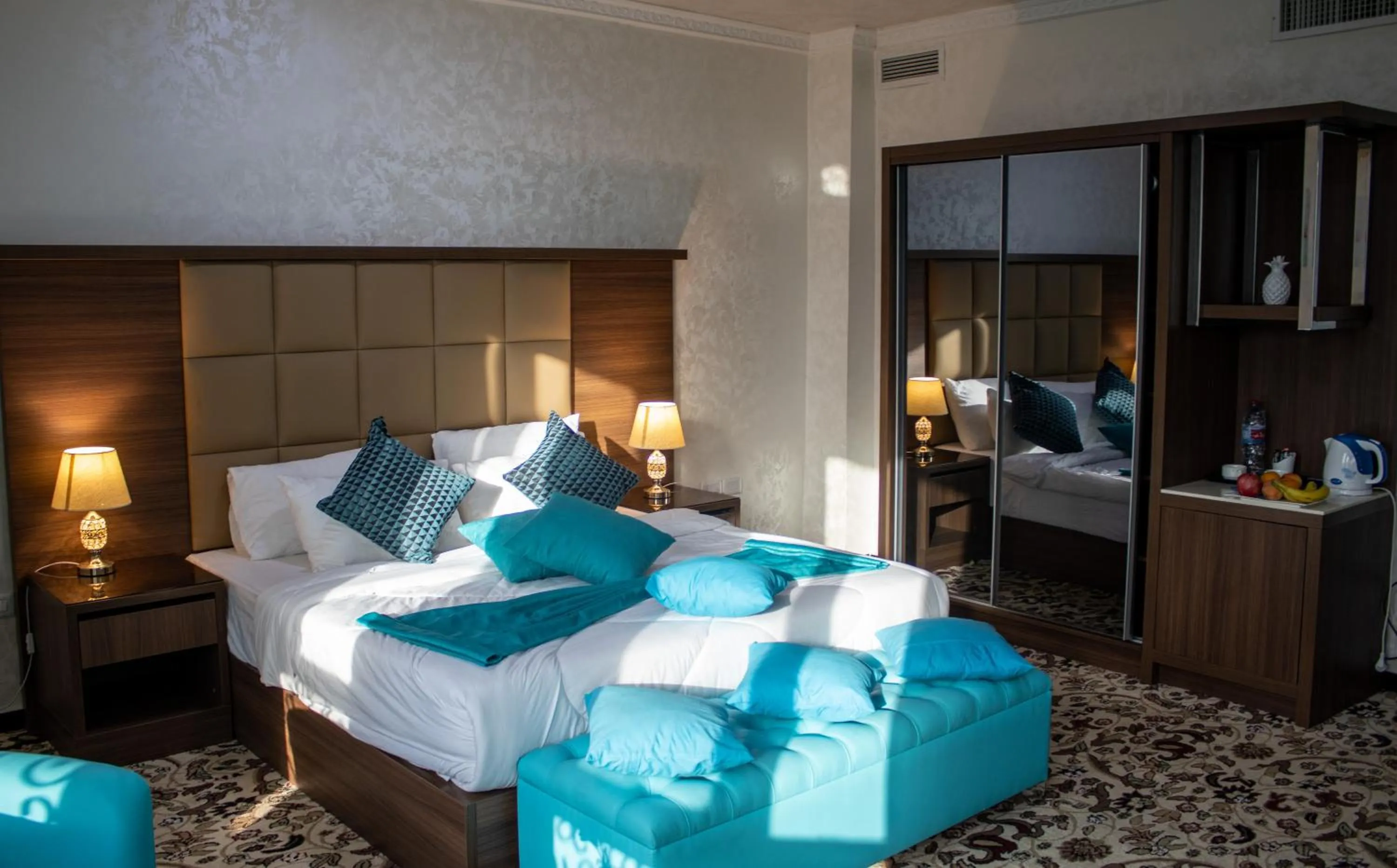 Bed in The Castle Hotel