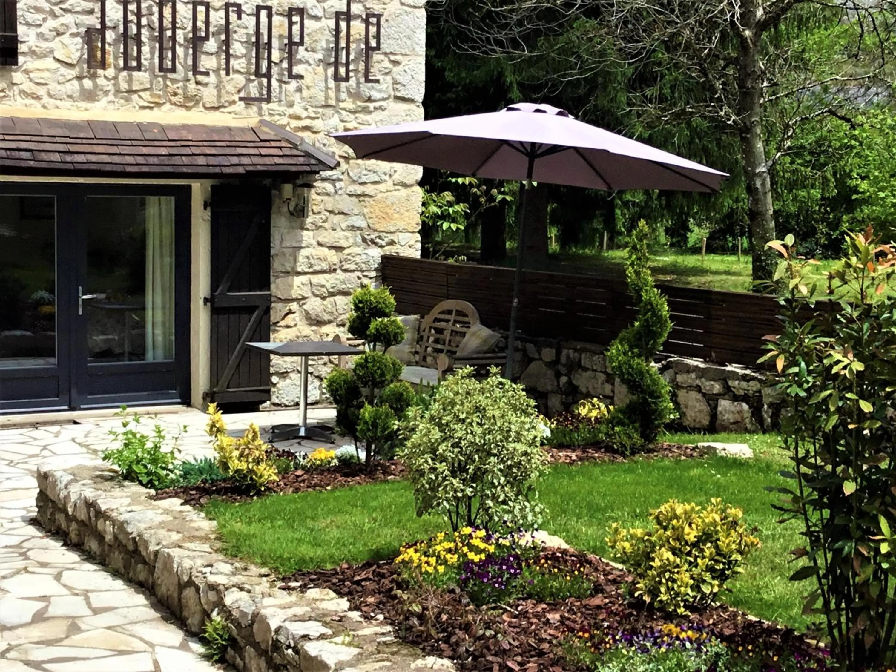 Lobby or reception in Auberge de la Sagne