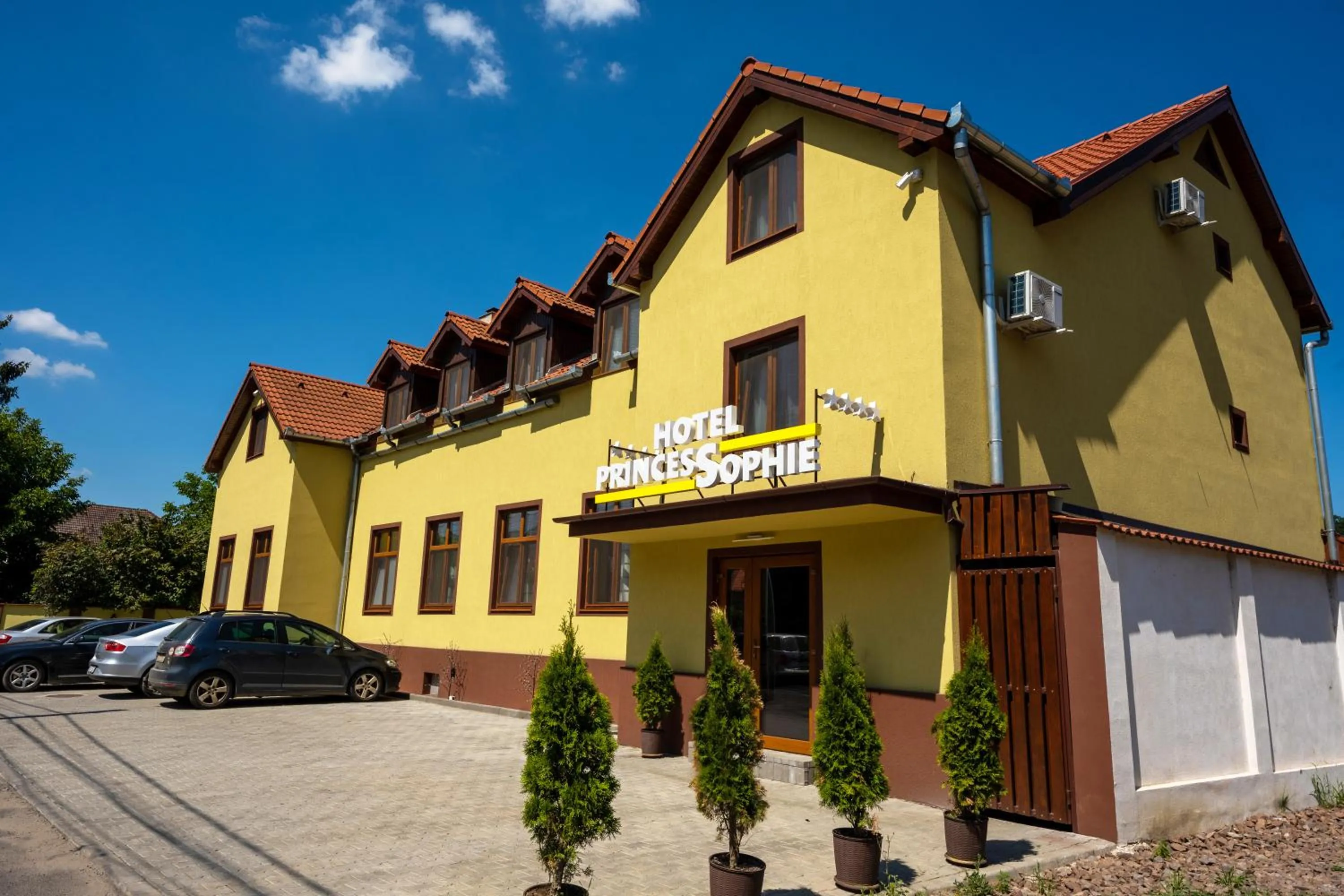 Property building in Hotel PrincesSophie