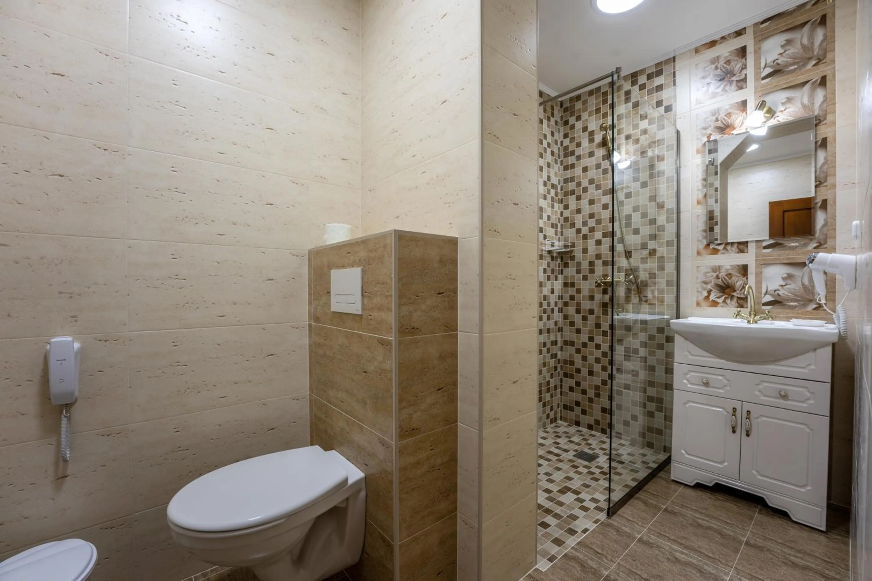 Shower in Hotel PrincesSophie