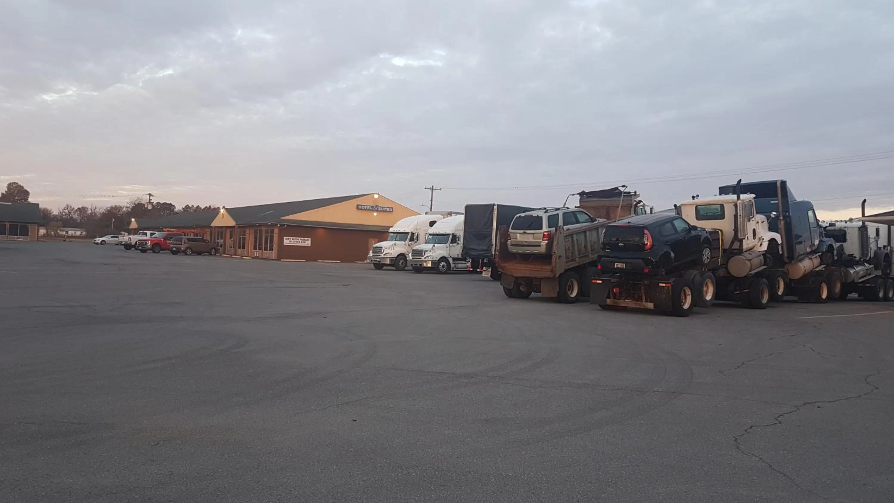 Parking in Travel Inn