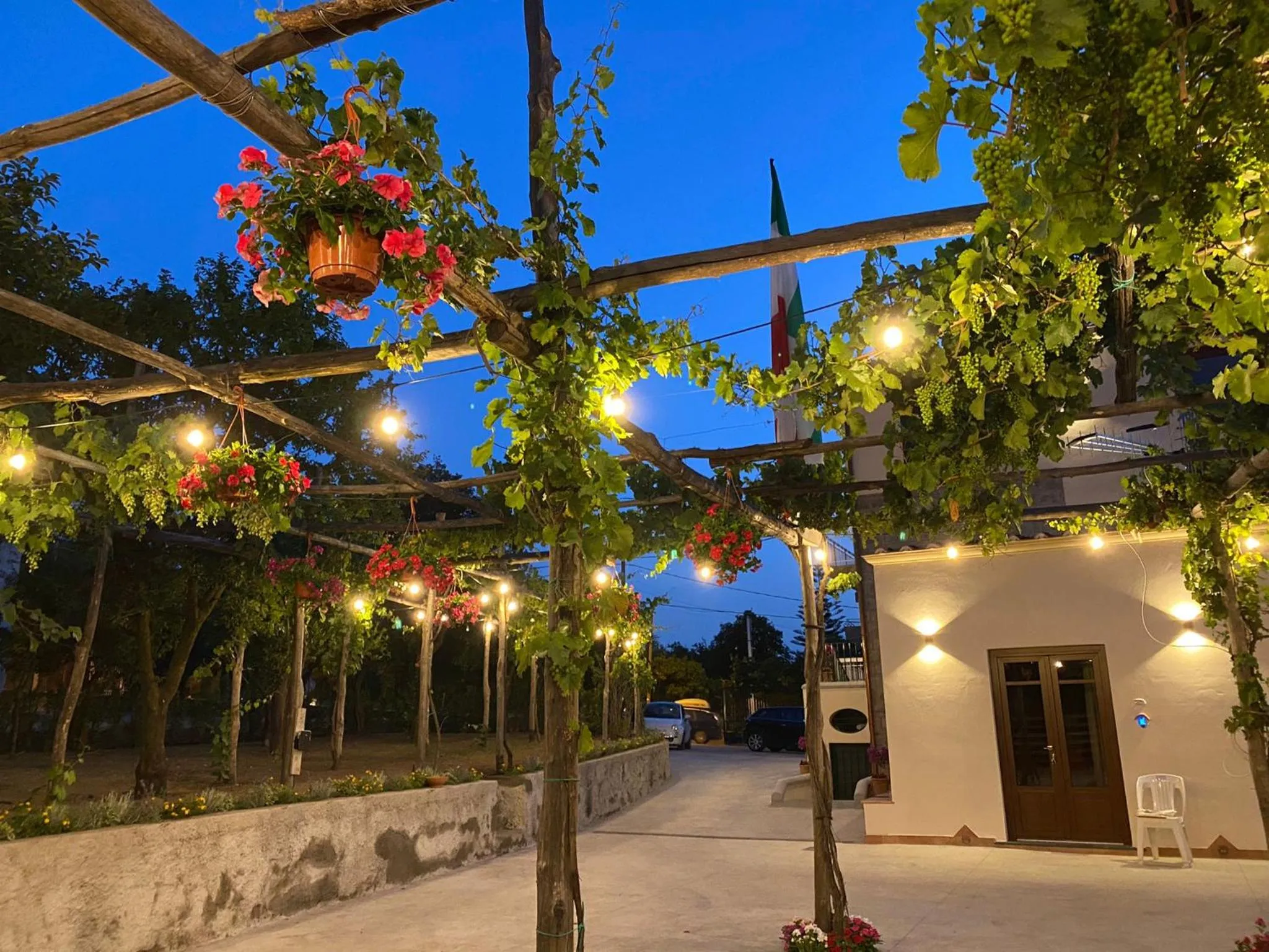 Property building in Casa Fifina Rooms