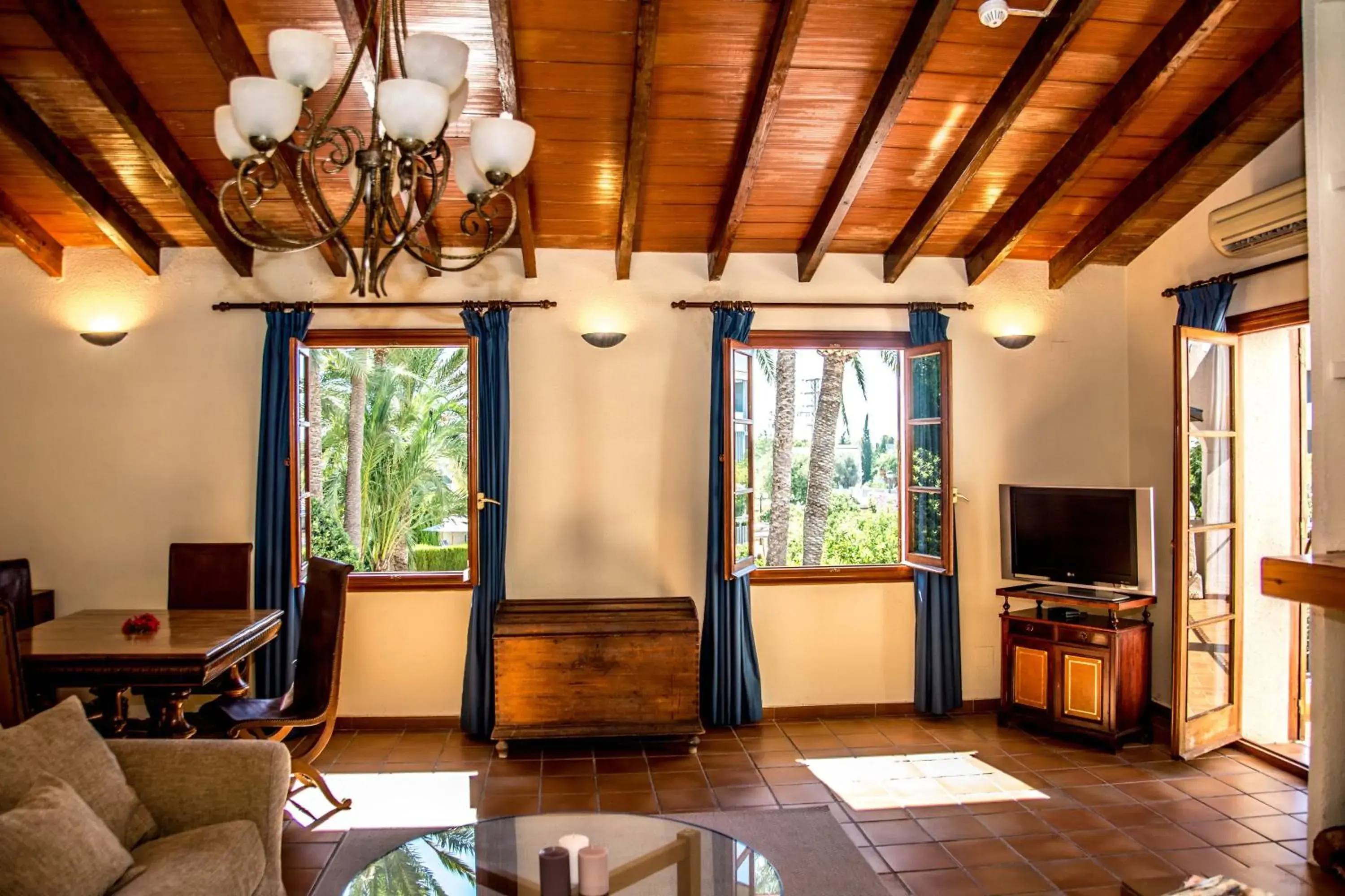 Suite in Hotel Torre San Juan Suite in Hotel Torre San Juan