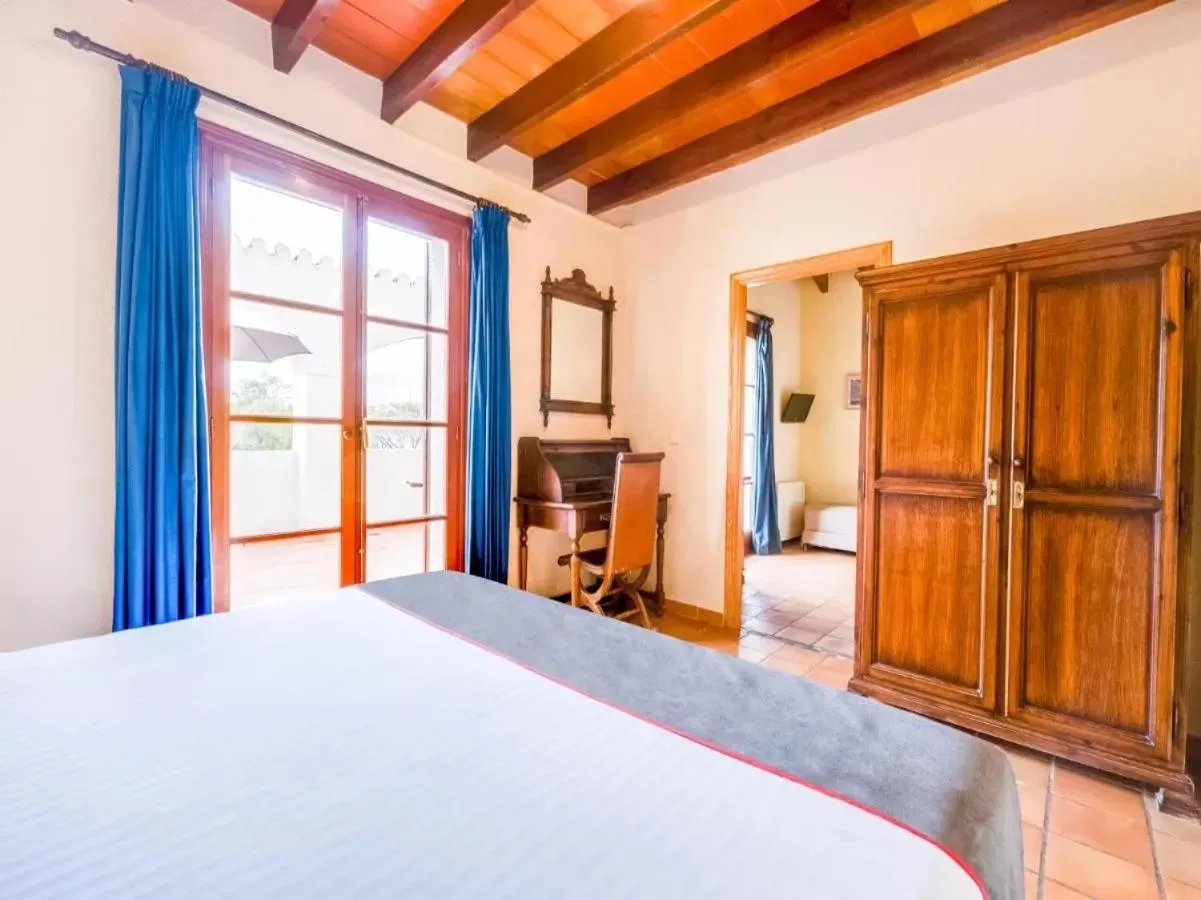 Bed in Hotel Torre San Juan