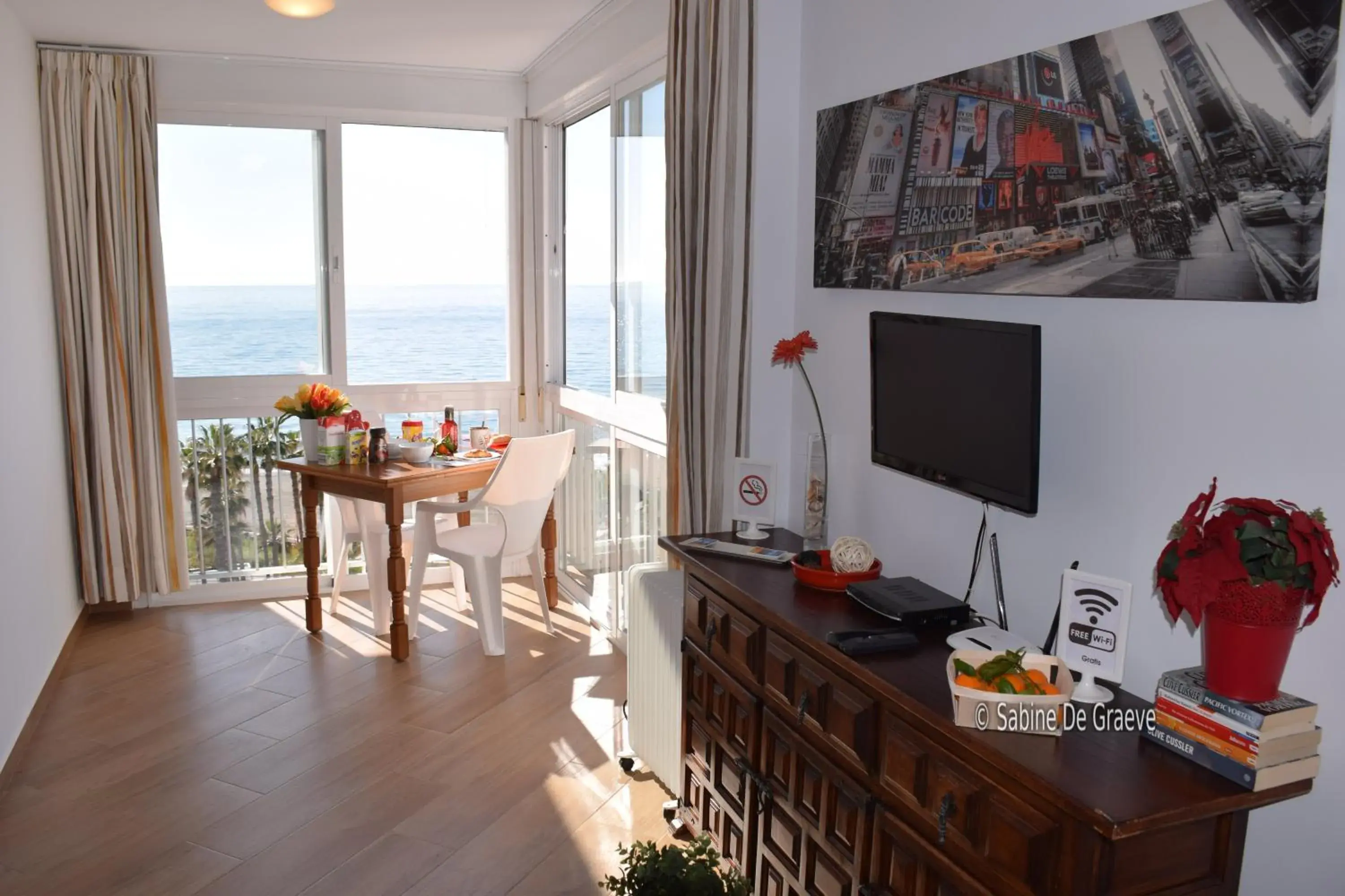 Ruselo-R706 Ruselo-R706