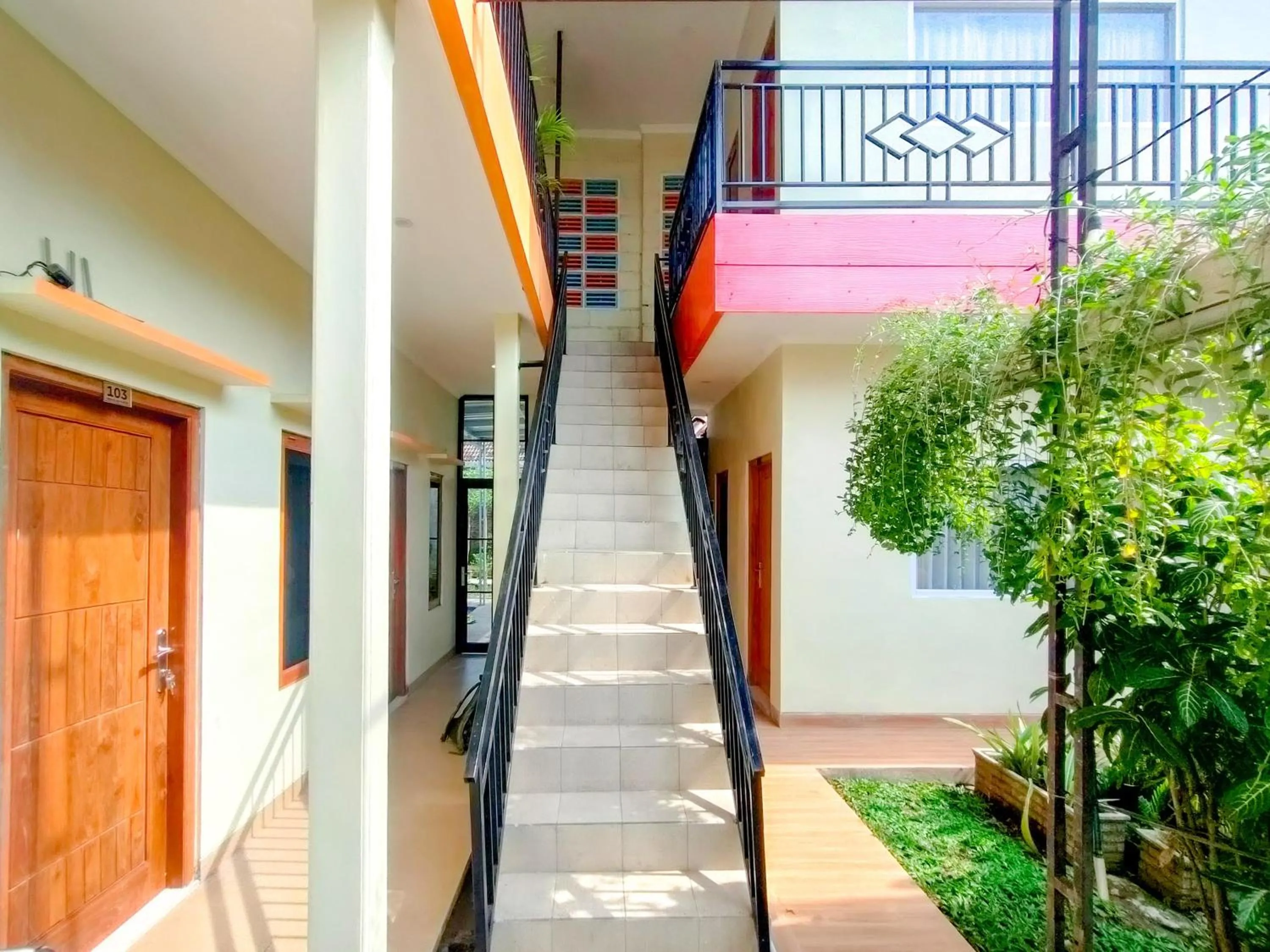 Property building in RedDoorz Syariah at Graha Adi Karya Kartasura