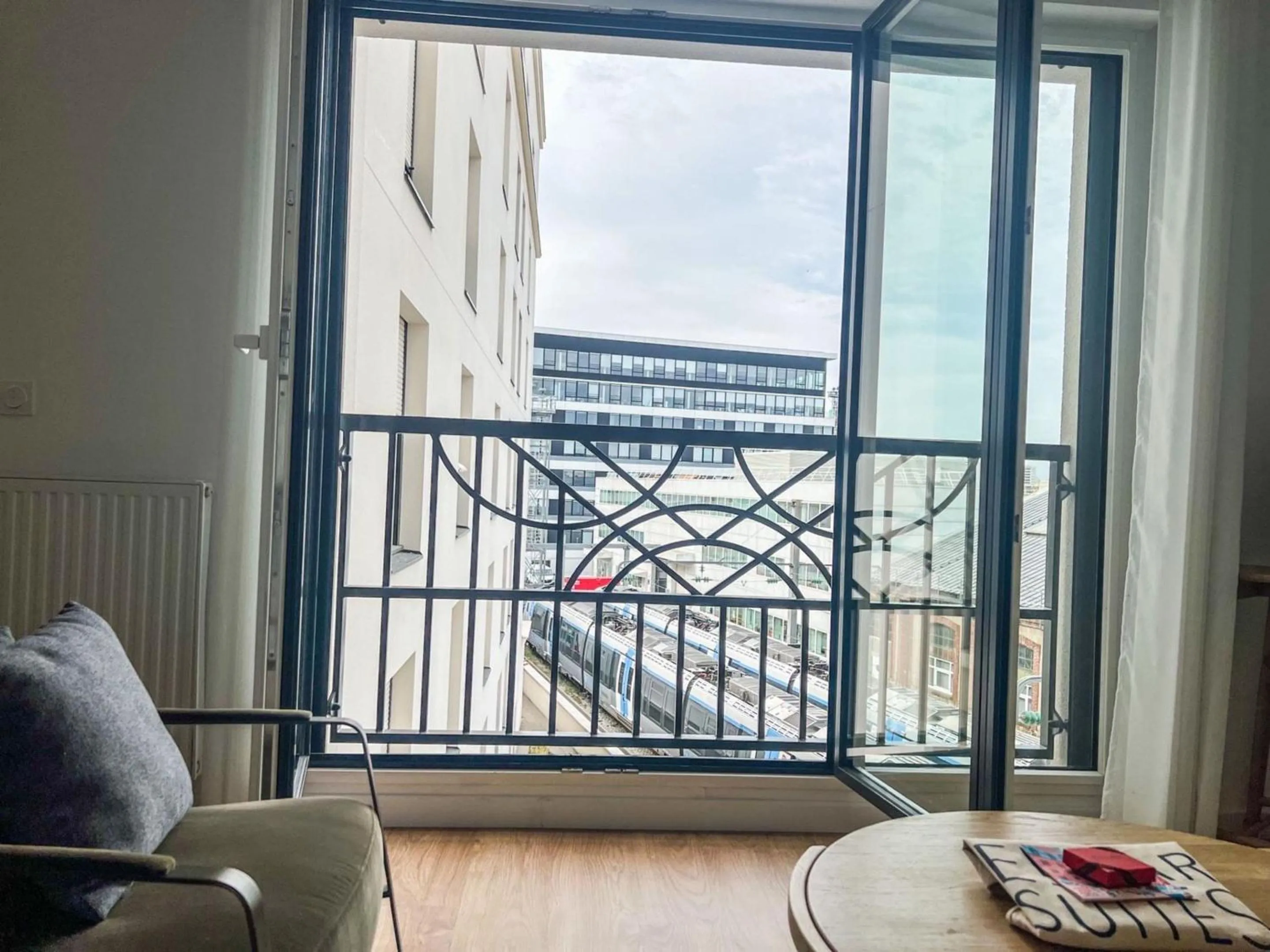 View (from property/room) in Edgar Suites Levallois – Jules Verne