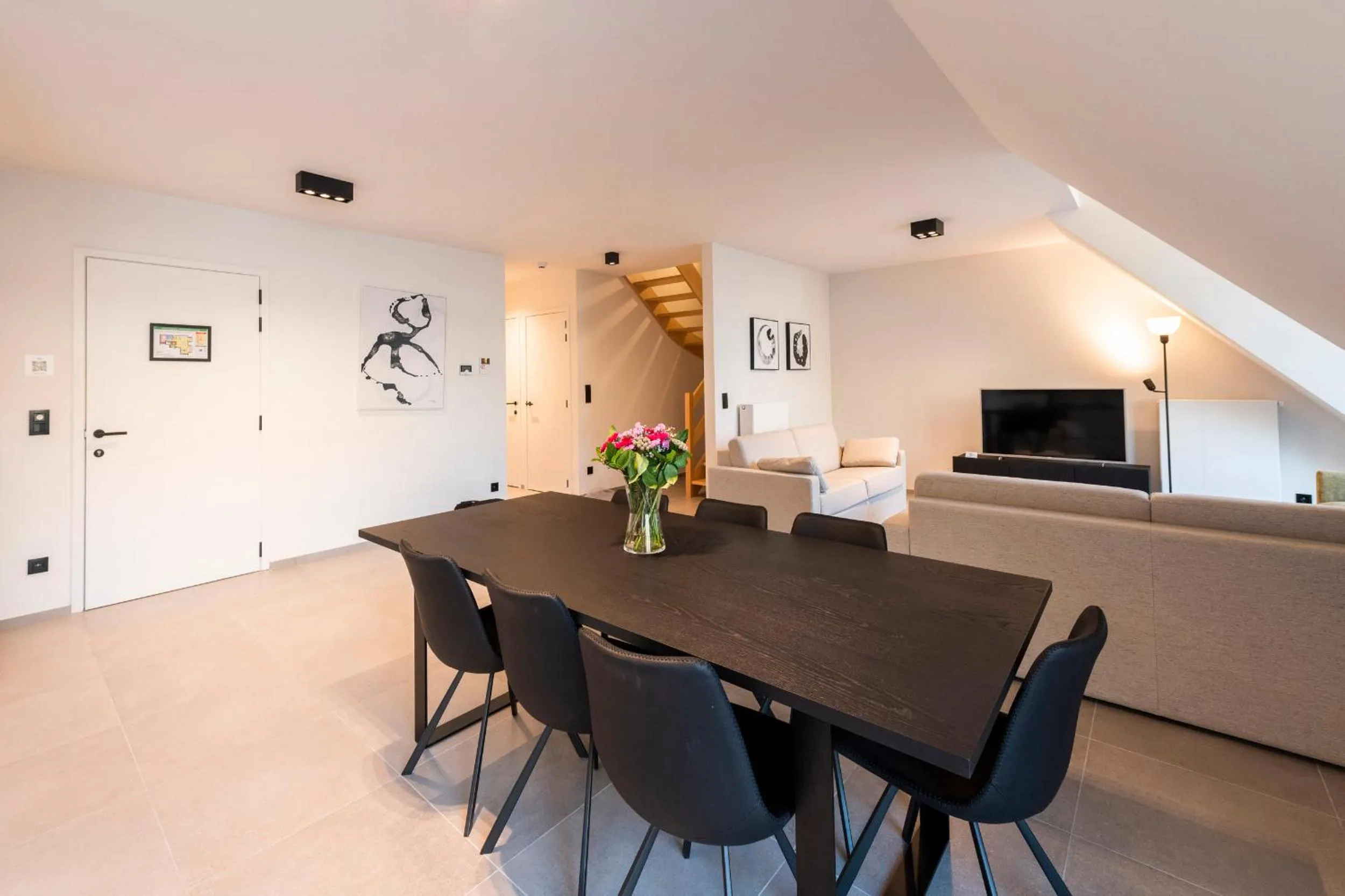 Dining area in Belcasa Beach Suites & Lofts Aparthotel