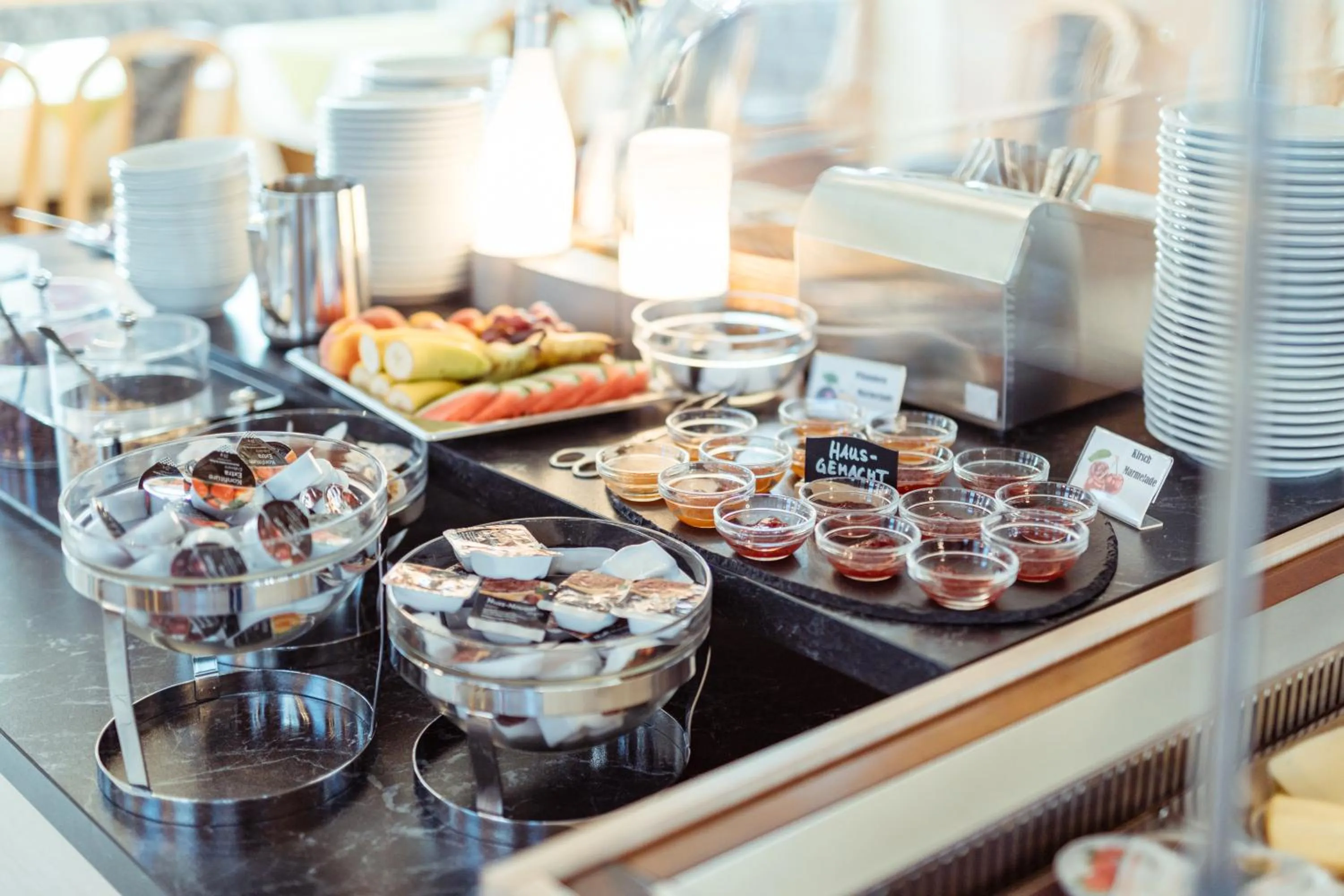 Breakfast in Hotel Sonnental