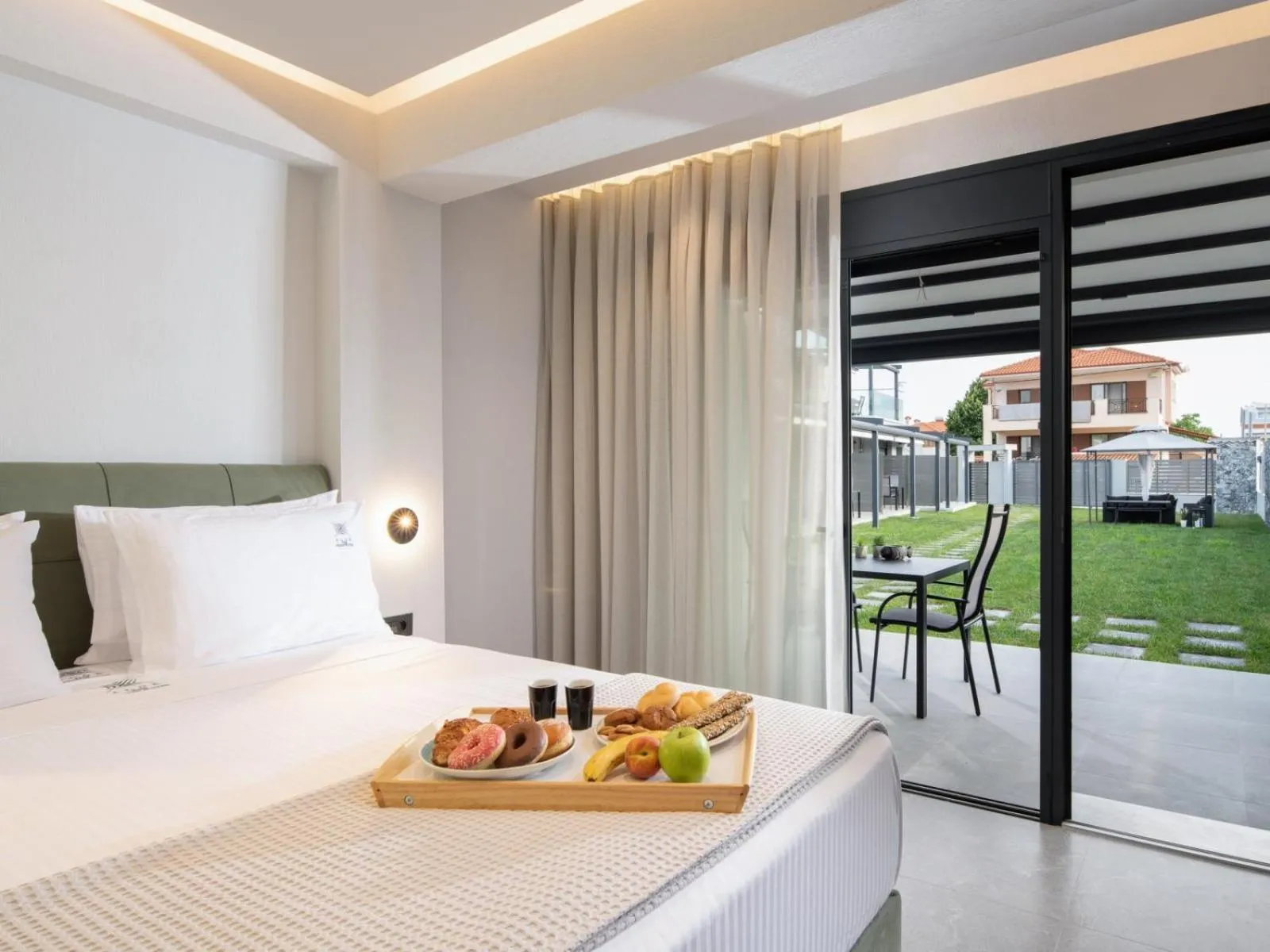 Bed in Aloe The Green Suites - Nikiti Halkidiki