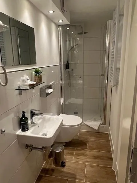 Shower in Ihr Ferien Hotel Brunnenhof