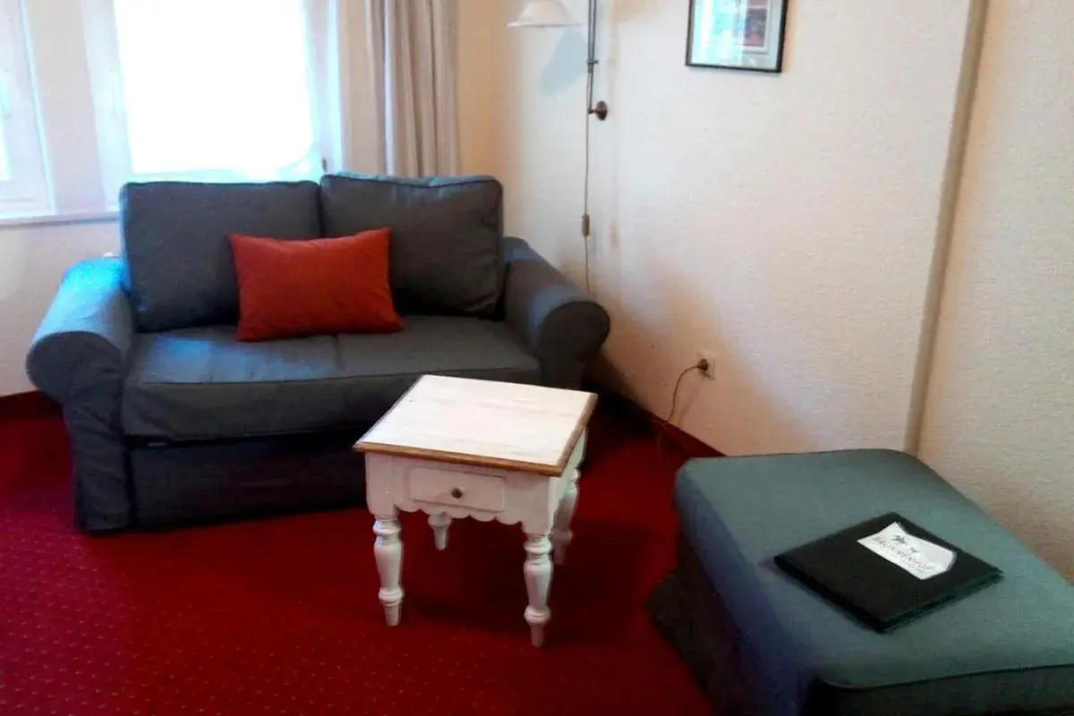 Triple Room in Ferien- und Reitsport Hotel Brunnenhof Triple Room in Ferien- und Reitsport Hotel Brunnenhof