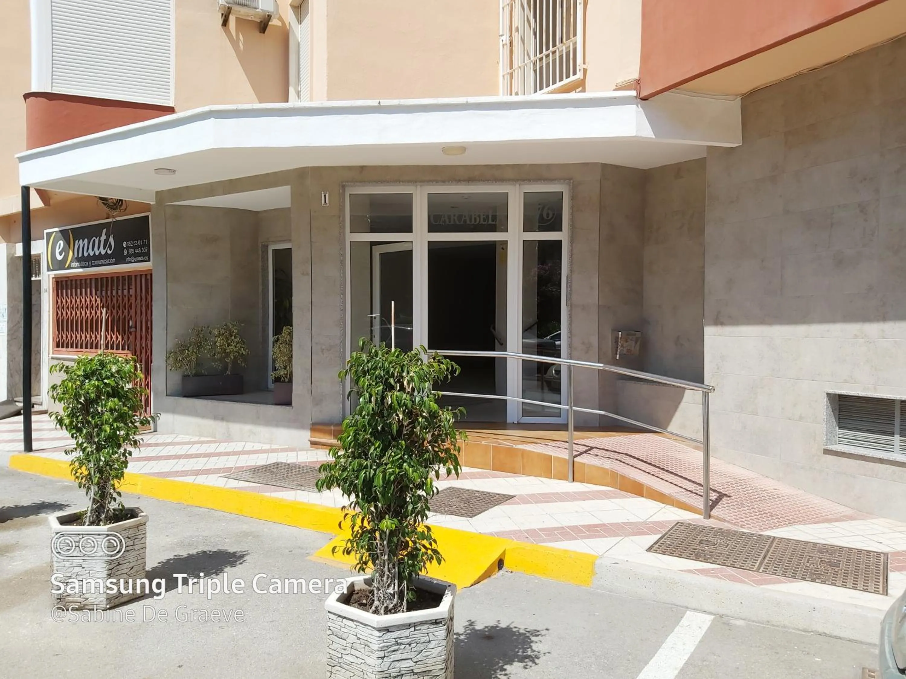 Facade/entrance in Carabela-C704 Few steps from the beach, sand and pool Nerja