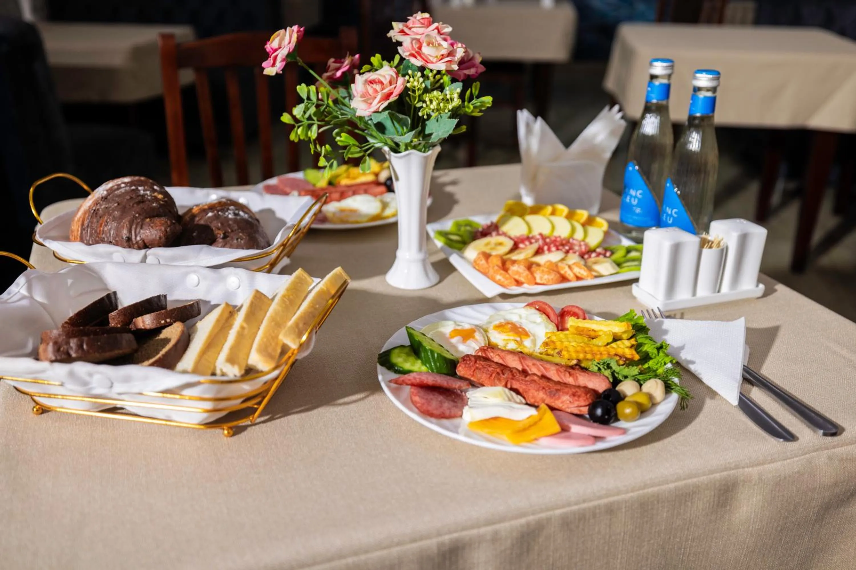 Food and drinks in Art Regency Premium Hotel, Free Airport Shuttle Service