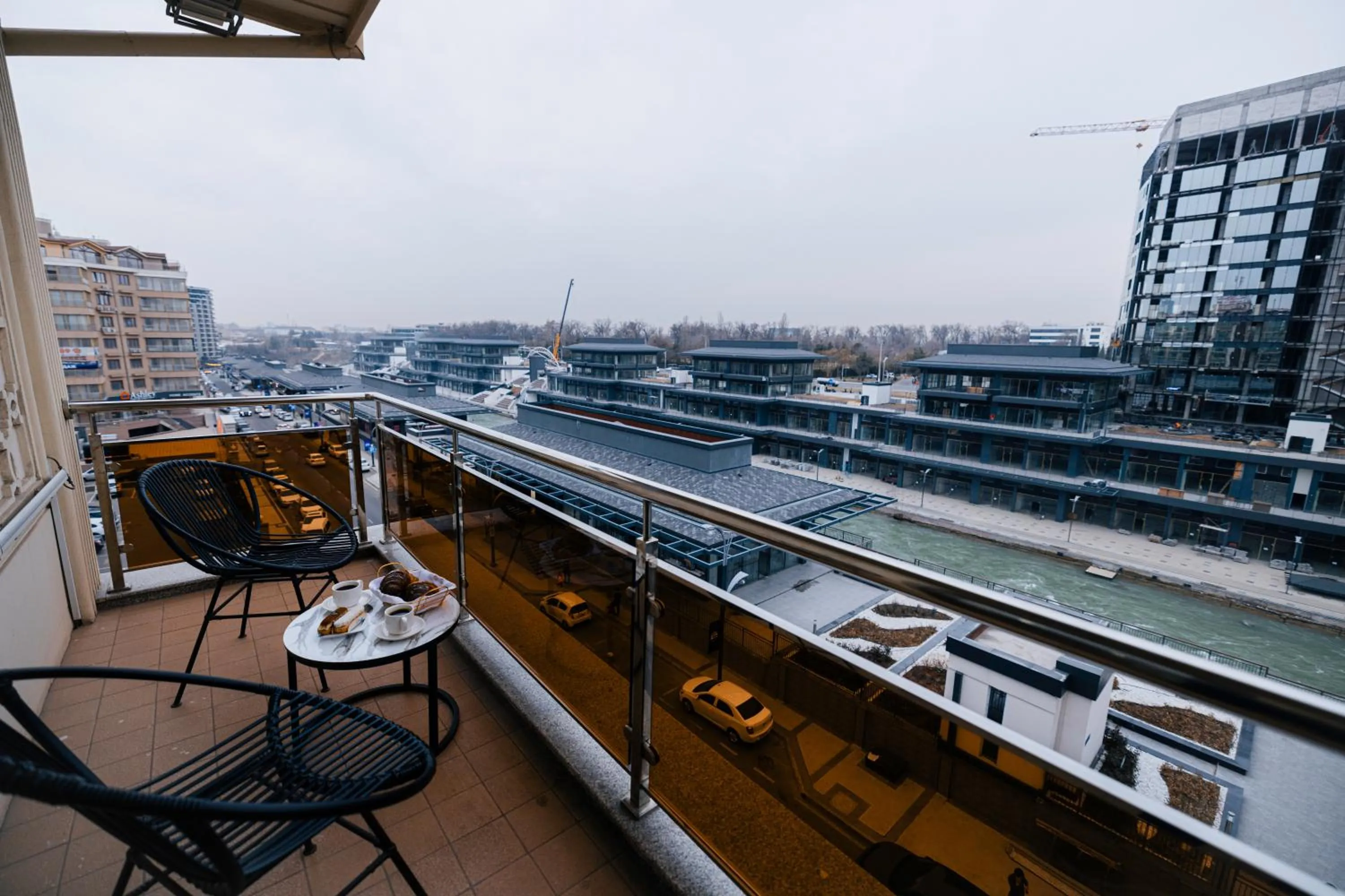 Day in Art Regency Premium Hotel, Free Airport Shuttle Service