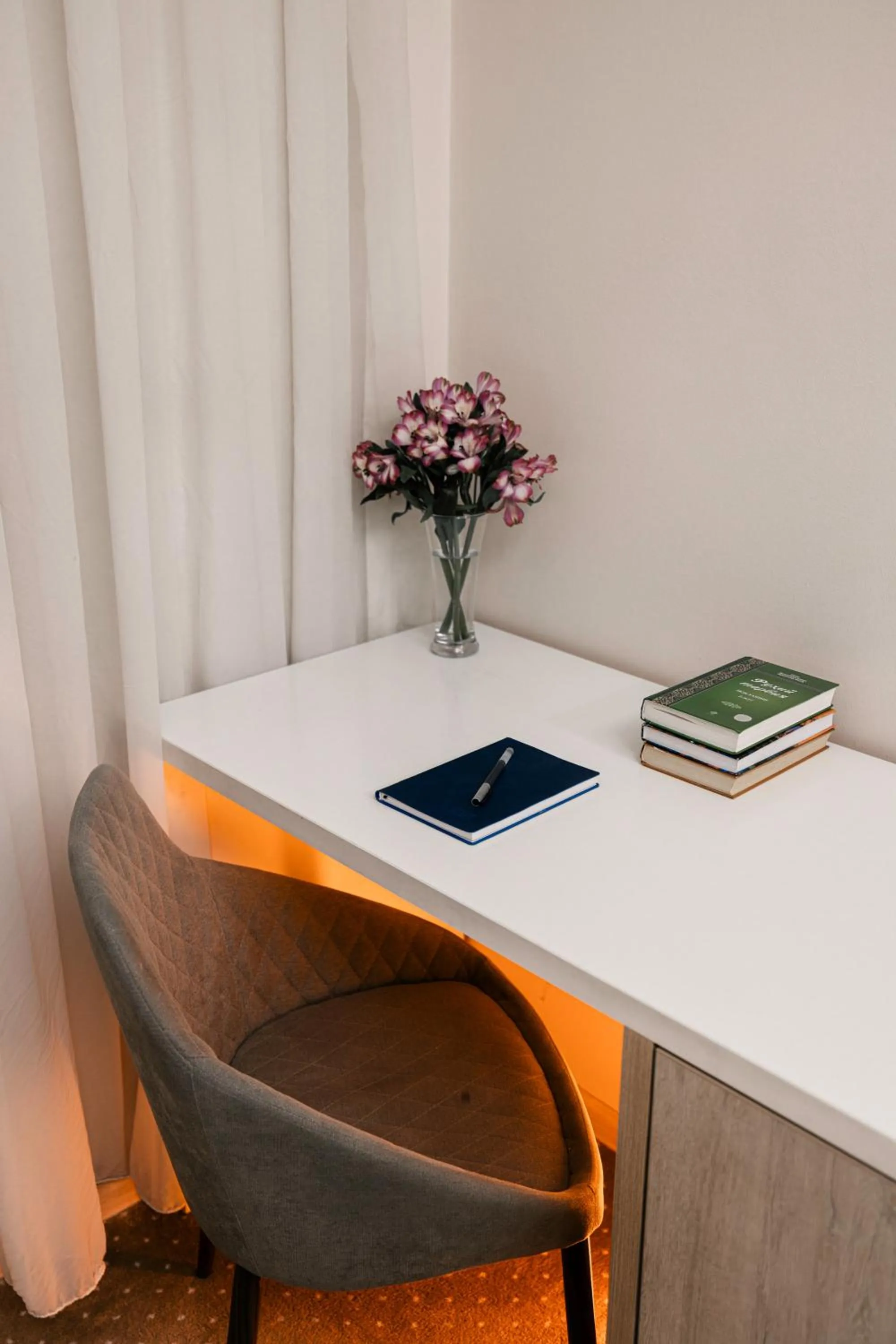 Seating area in Art Regency Premium Hotel, Free Airport Shuttle Service