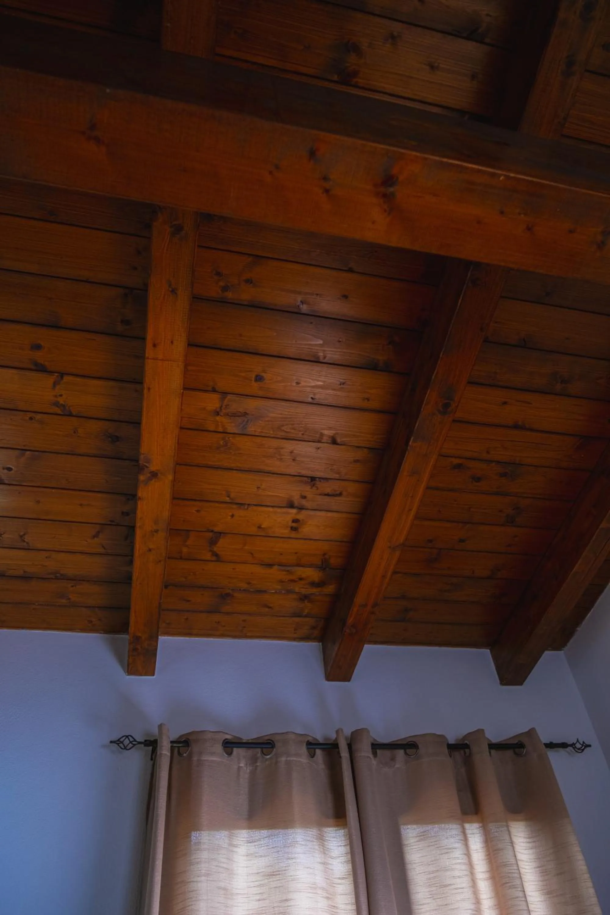 Photo of the whole room in Funtana'e Mari