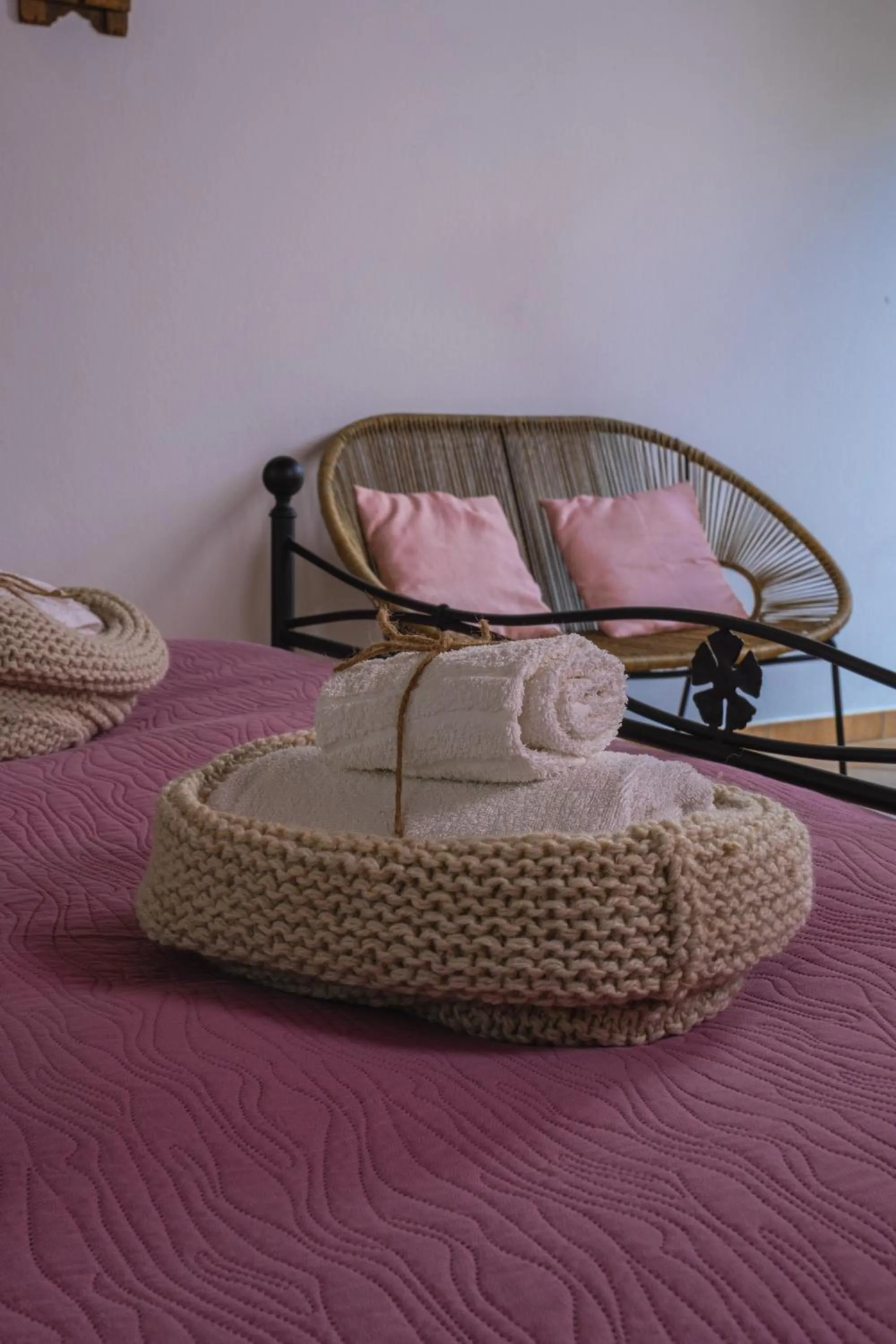 Photo of the whole room, Bed in Funtana'e Mari