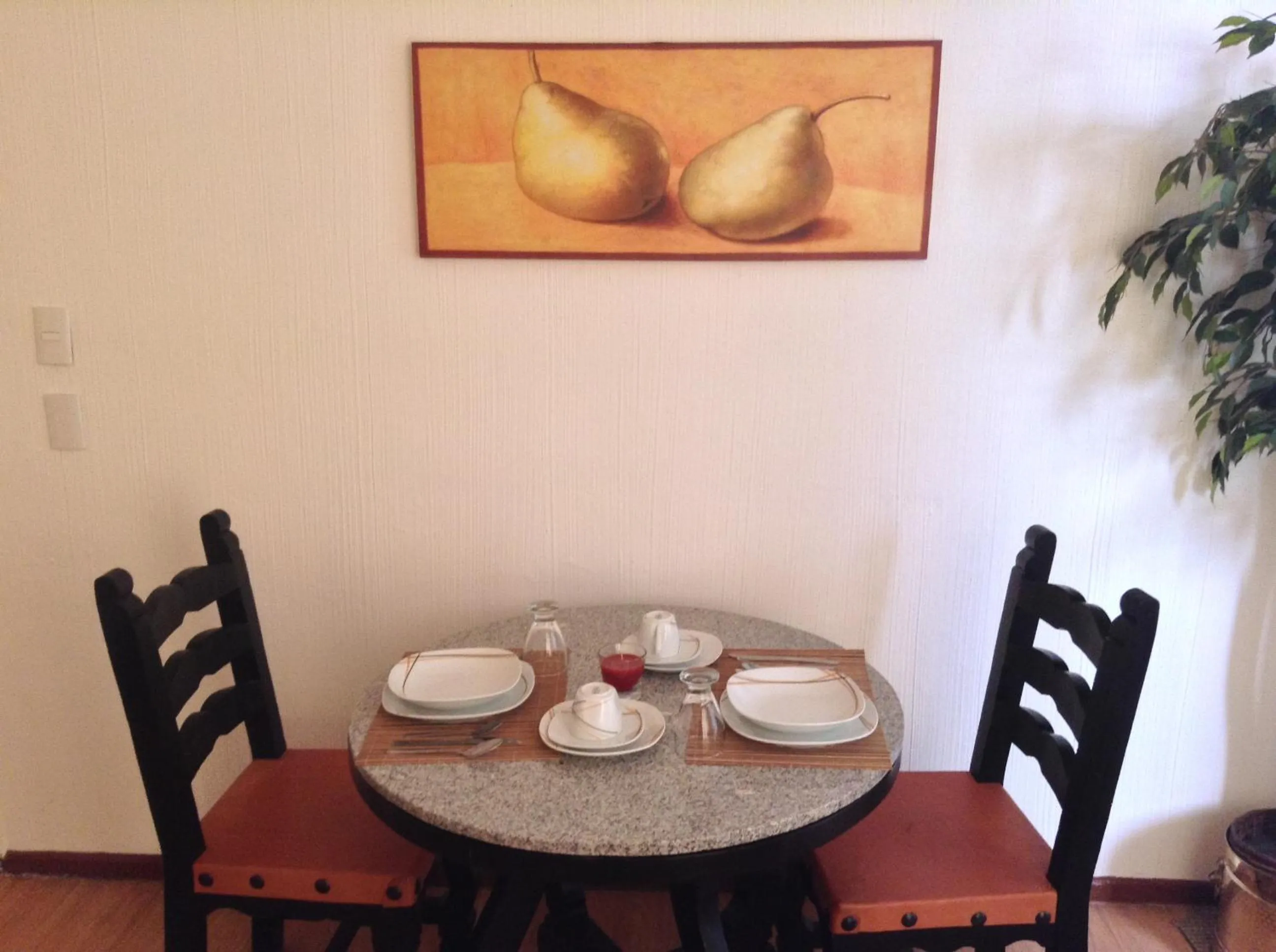 Seating area in Suites Havre