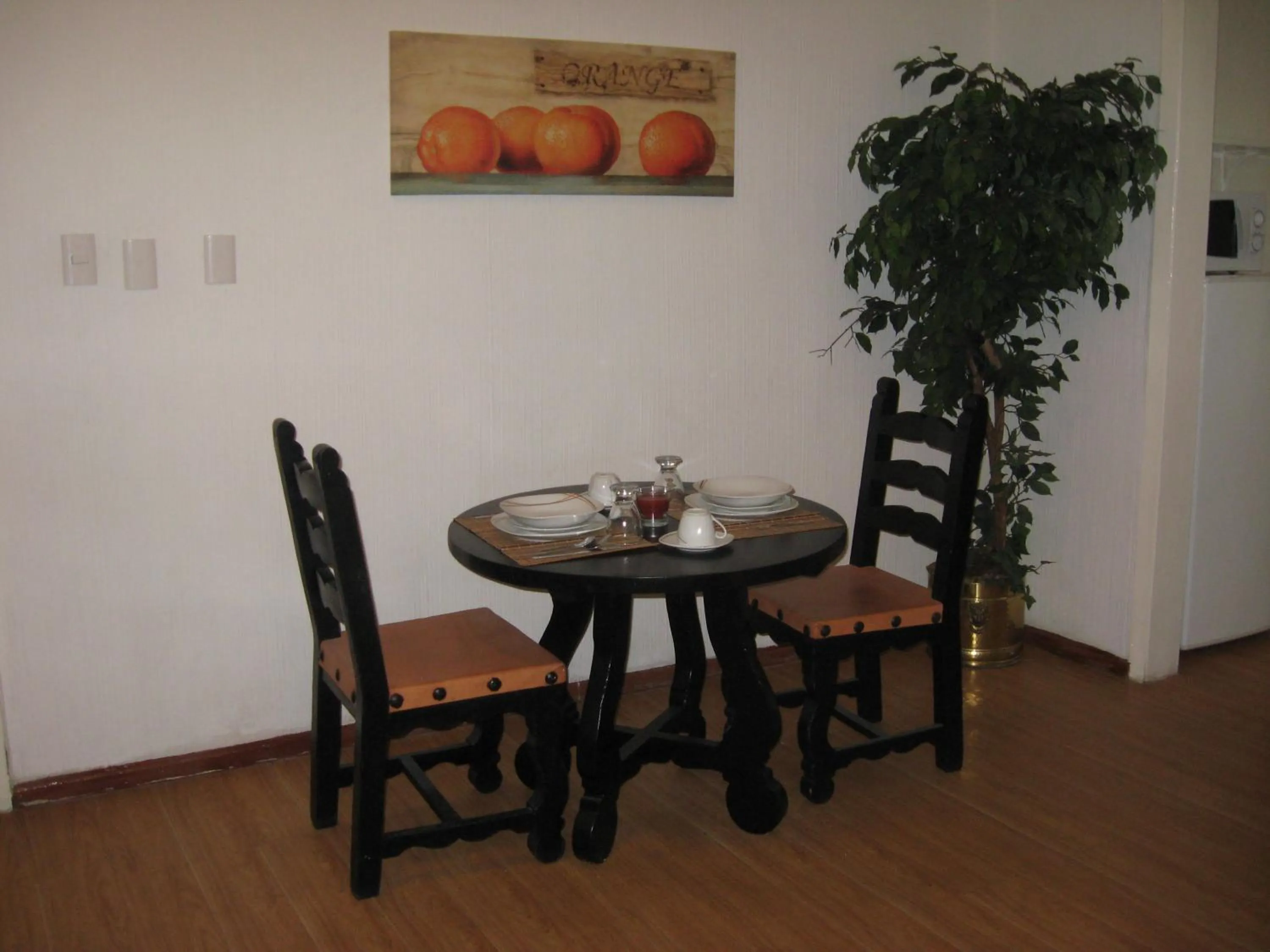 Seating area in Suites Havre