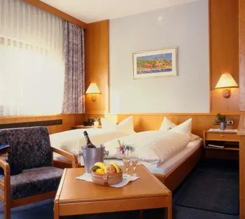Double Room in Gasthof Schwarzer Bär Double Room in Gasthof Schwarzer Bär