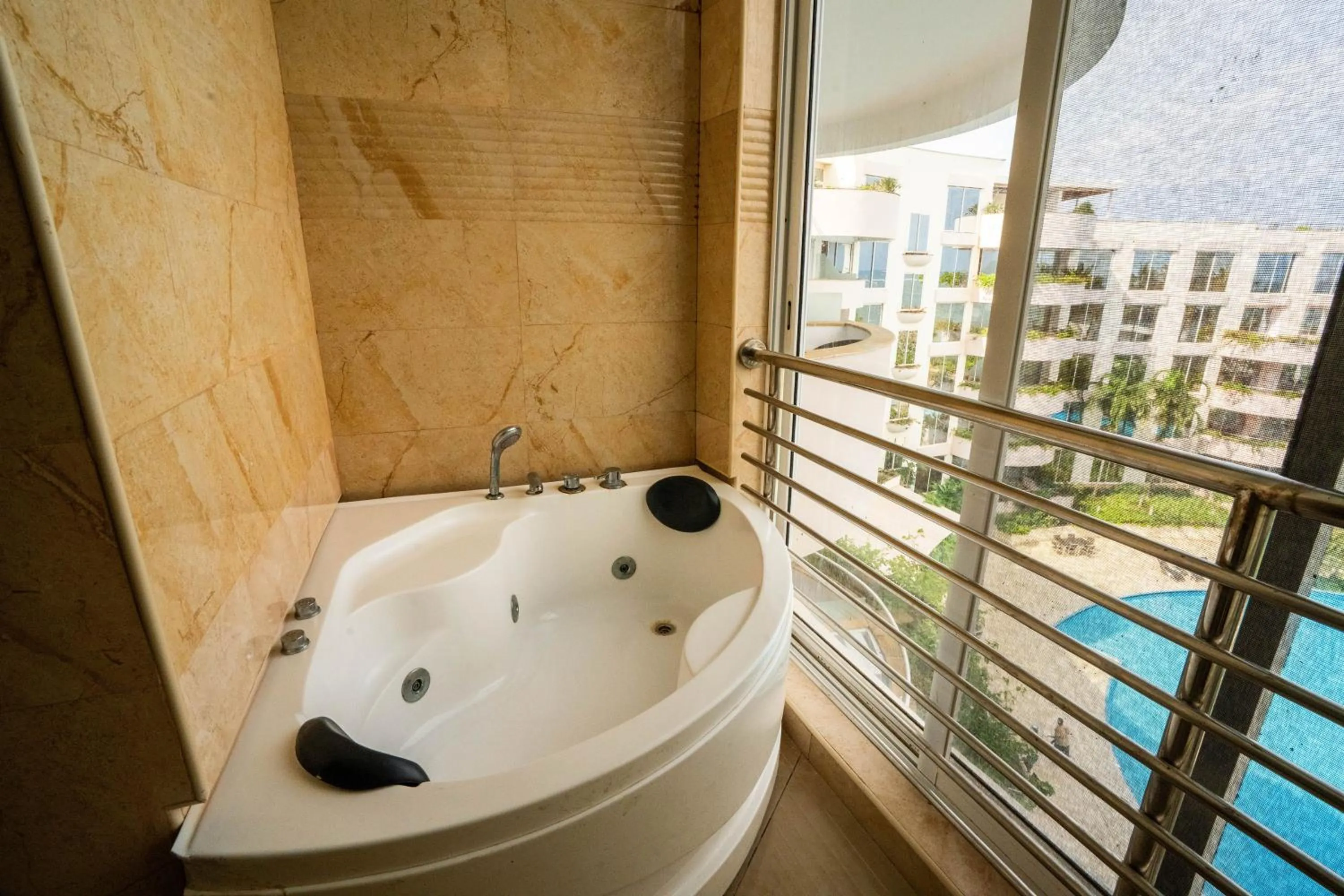Hot Tub in Kilua Residences by CityBlue, Mombasa