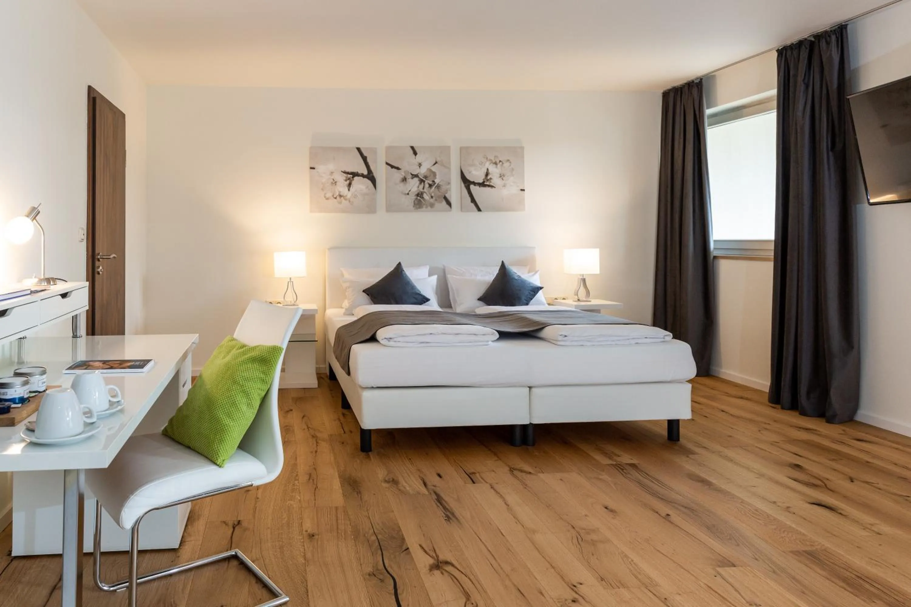 Bedroom in Das Parkhotel