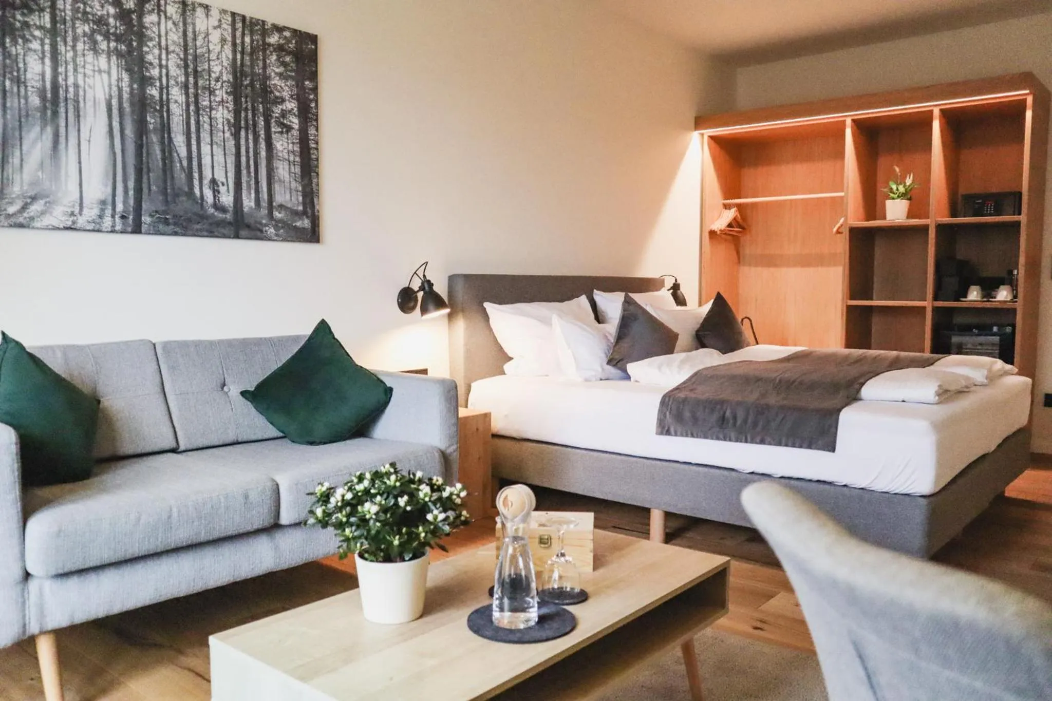 Photo of the whole room, Bed in Das Parkhotel