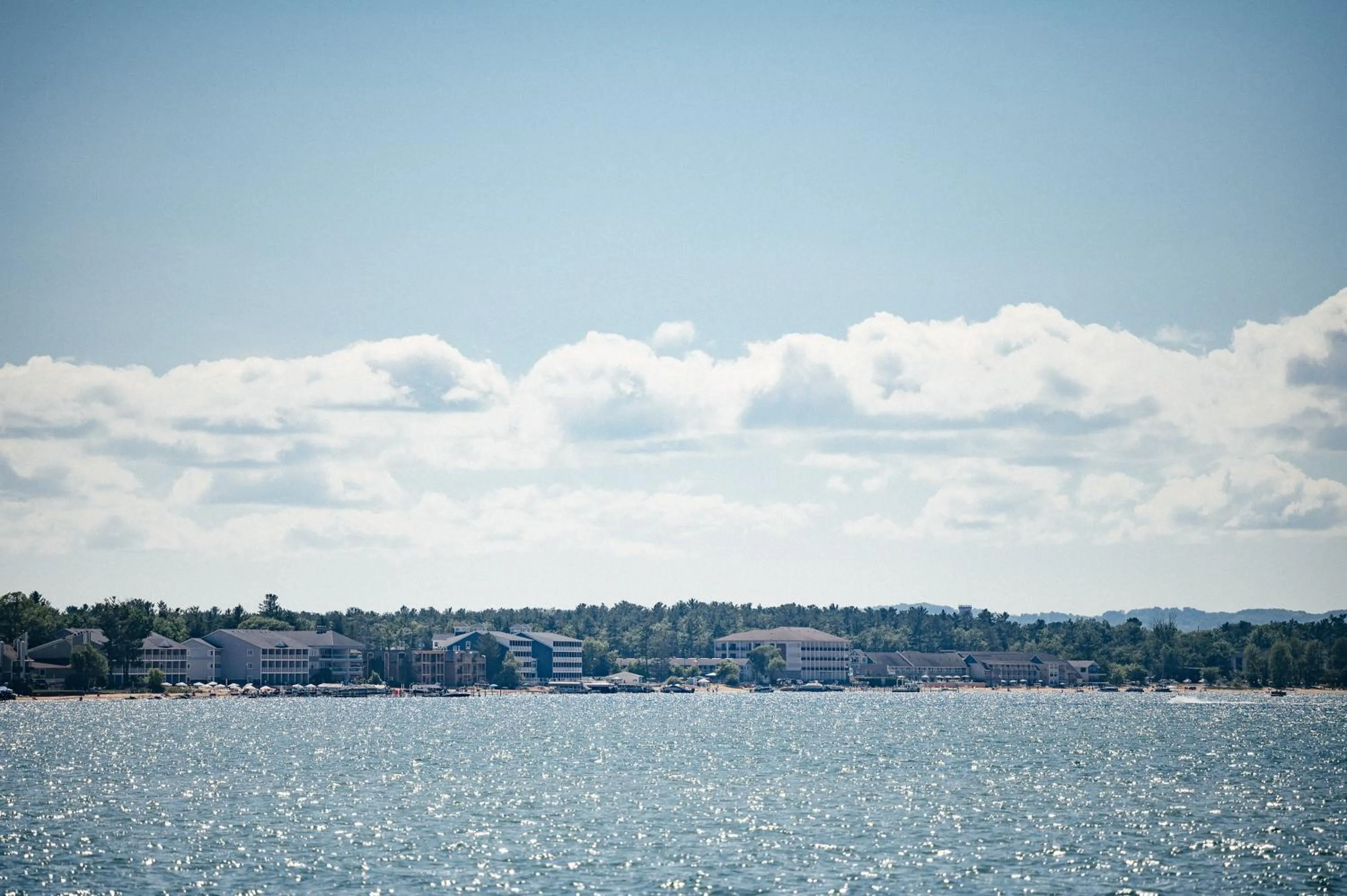 Day in Kasa Gold Coast Inn Traverse City