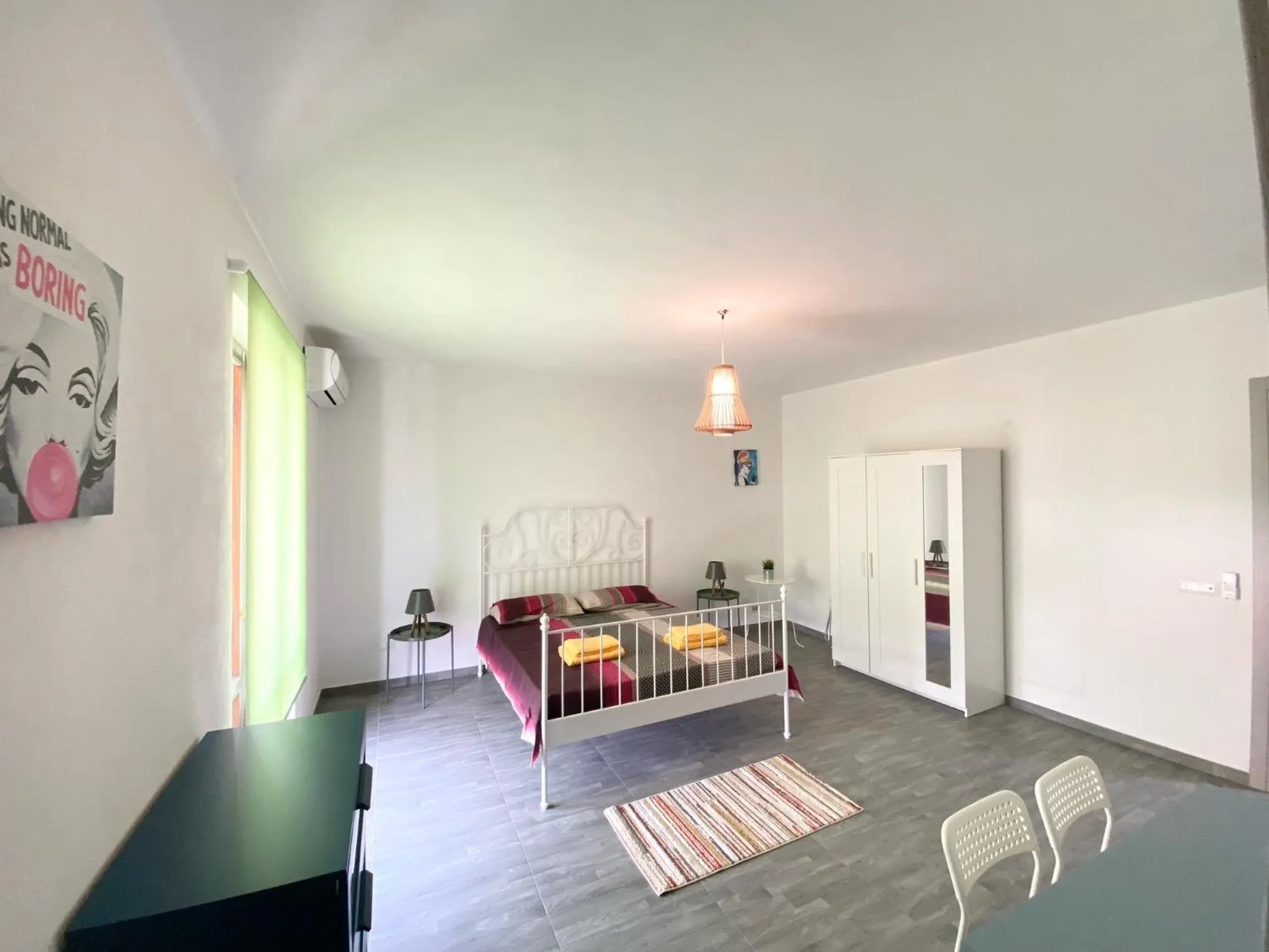 Bed in 35 Passi dal mare B&B