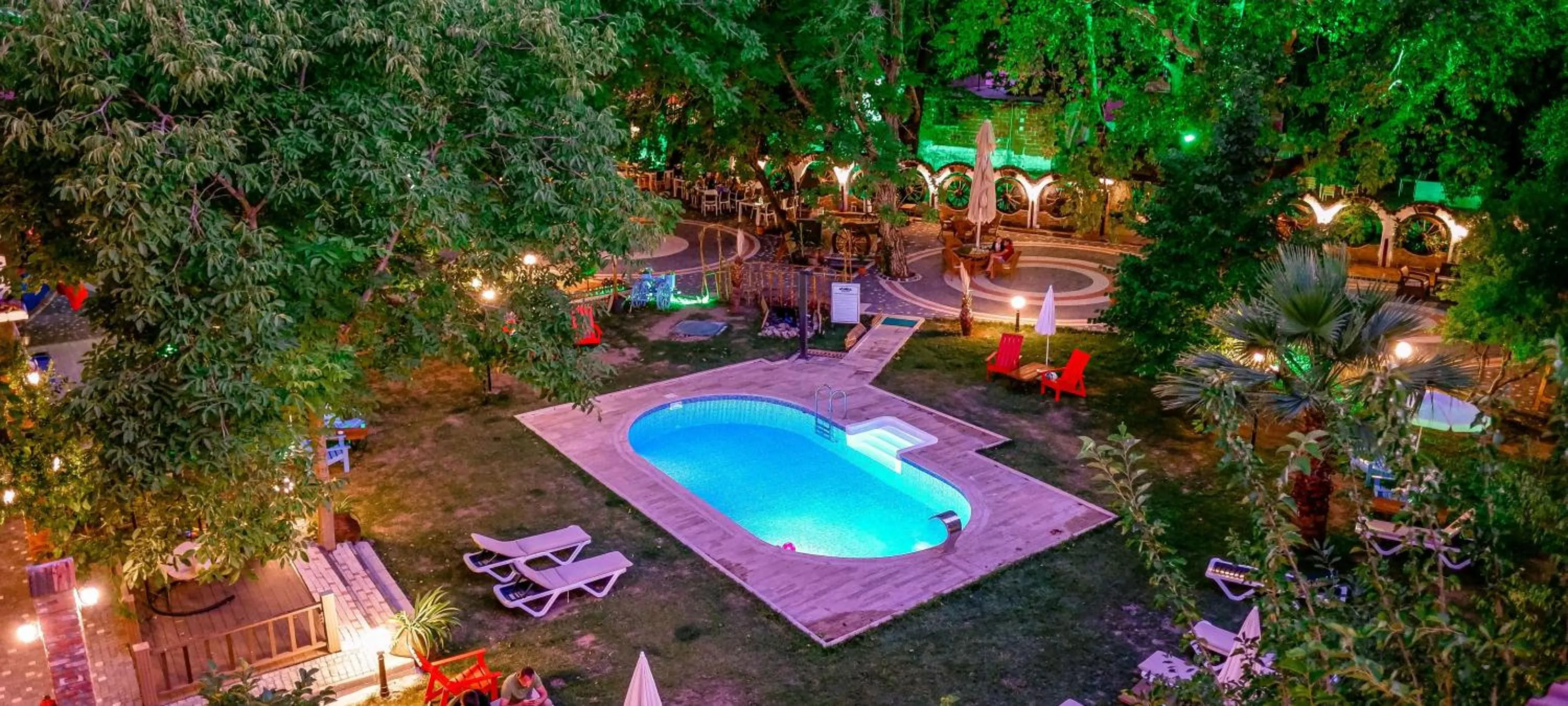 Garden view in Manastırhan Otel Kazdağları