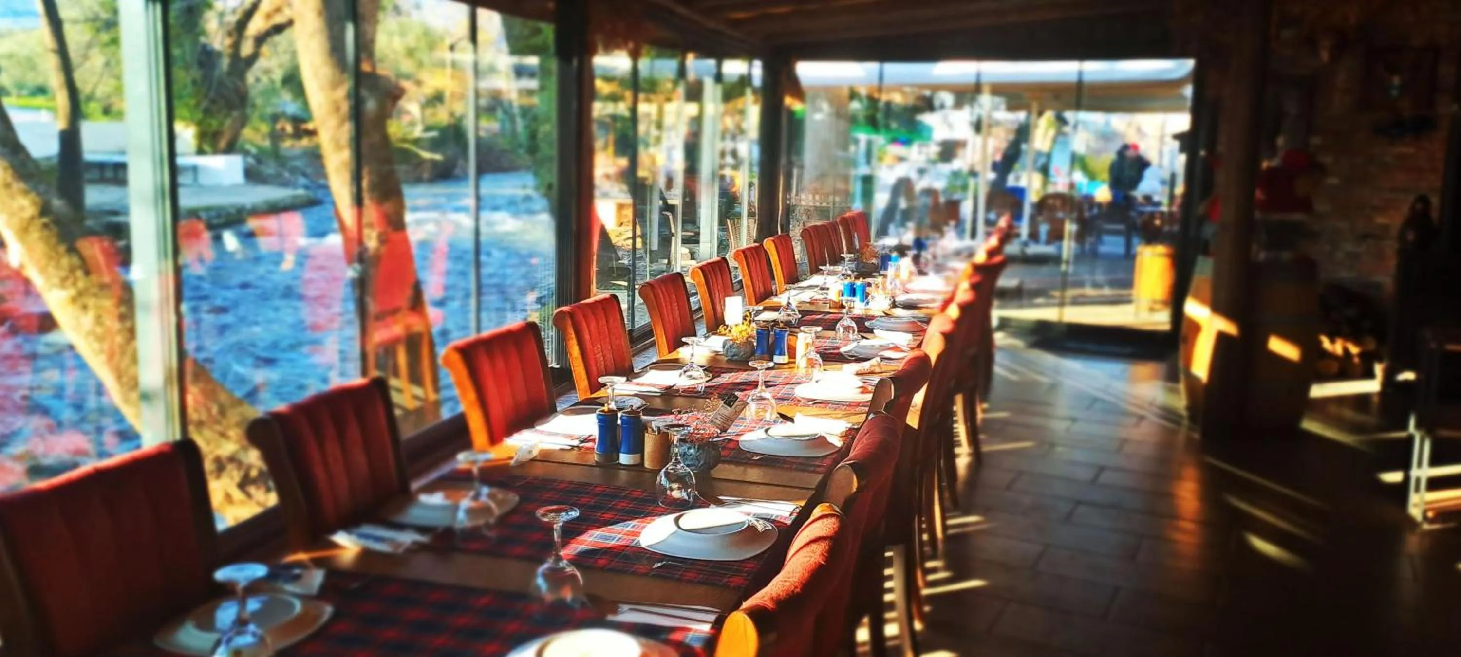 Restaurant/places to eat in Manastırhan Otel Kazdağları