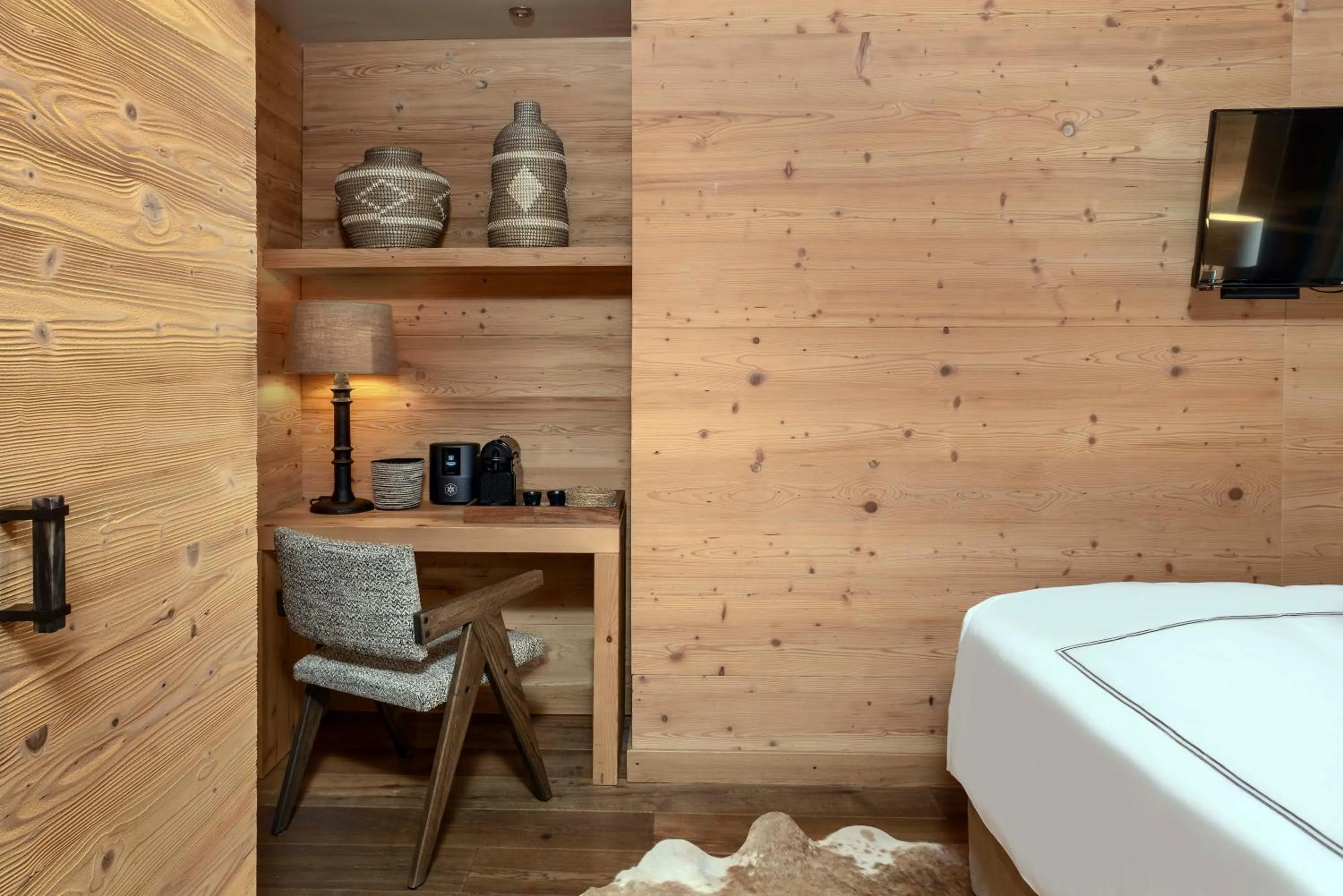 Photo of the whole room, Bed in Unique Hotel Post