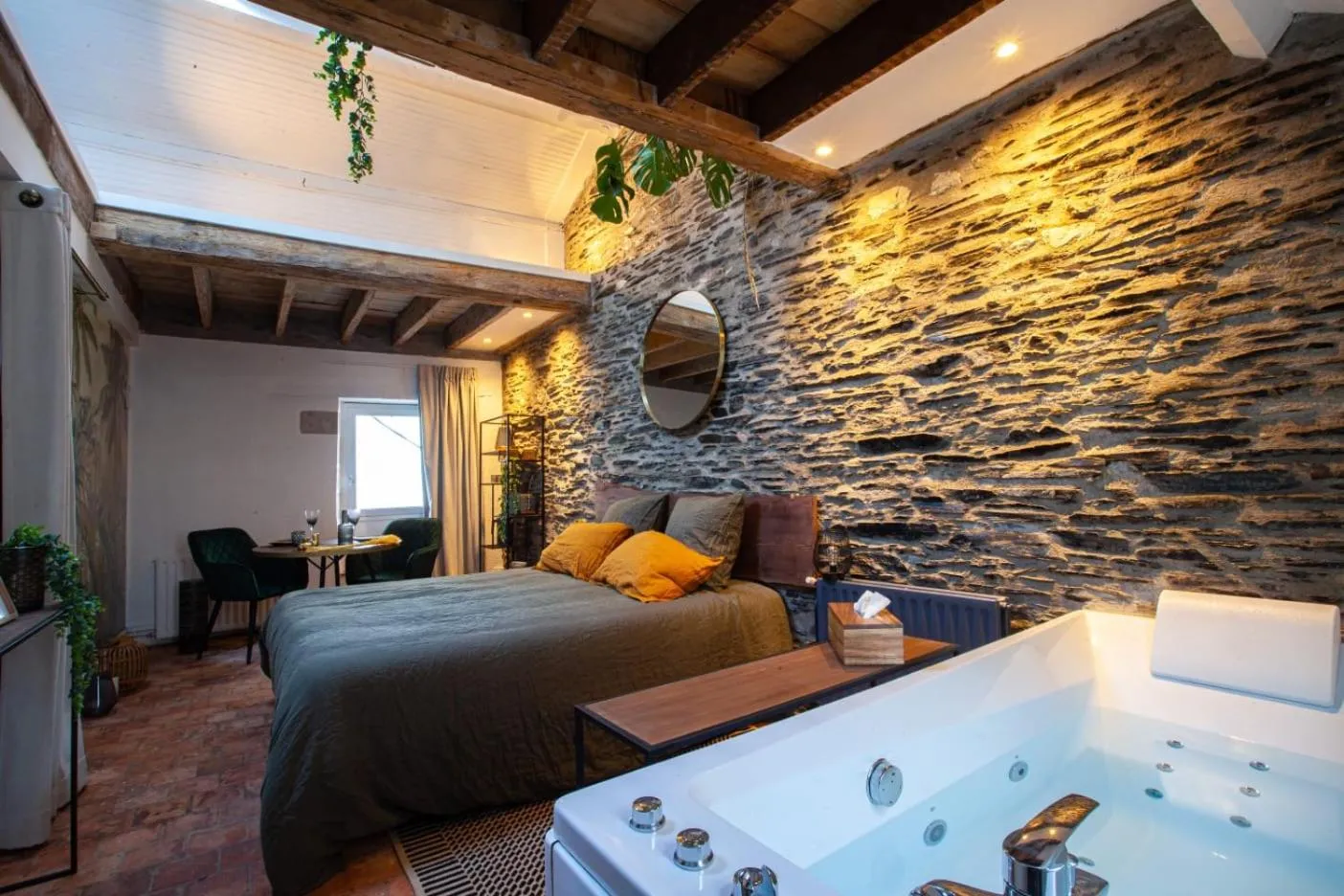 Bed in Love Room Bohème Les Petits Plaisirs