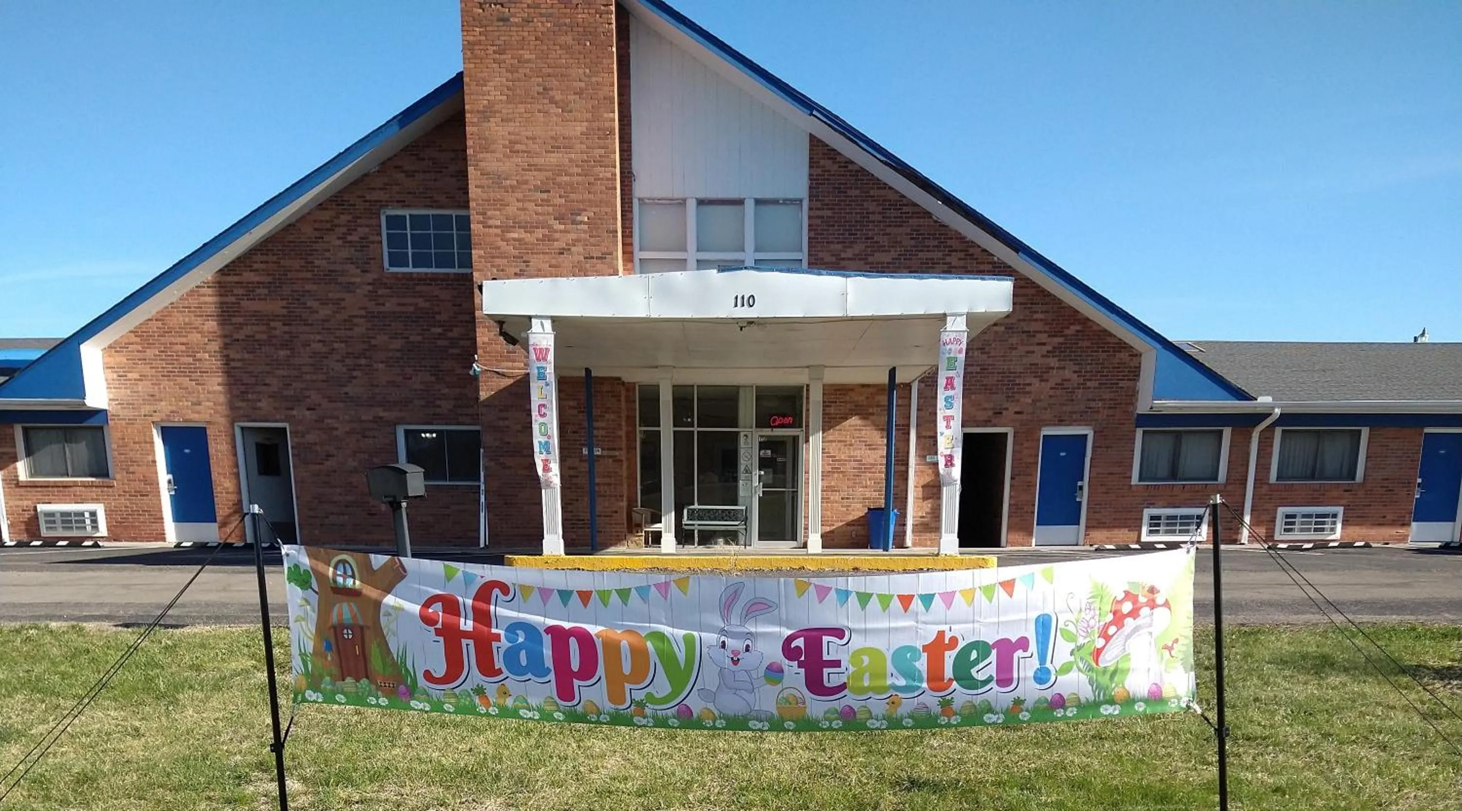 Facade/entrance in Grandview Plaza Inn