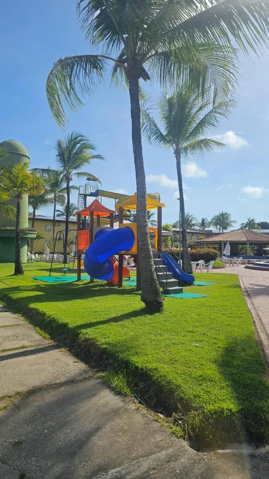 Children play ground in JL Temporadas - Quarto Portobello Park Hotel