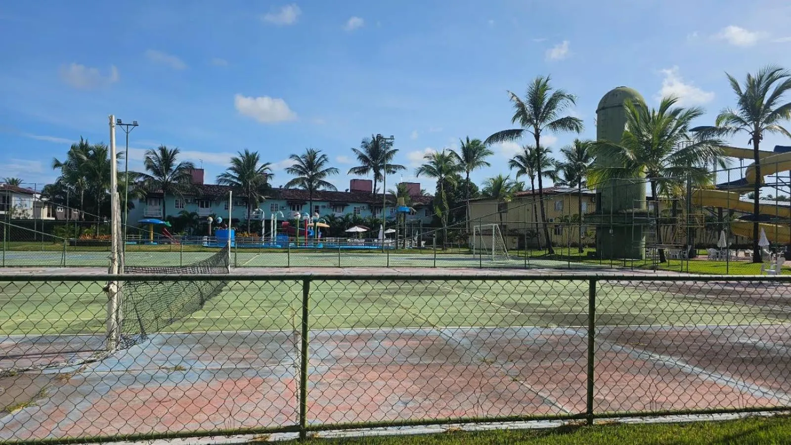Tennis court in JL Temporadas - Quarto Portobello Park Hotel