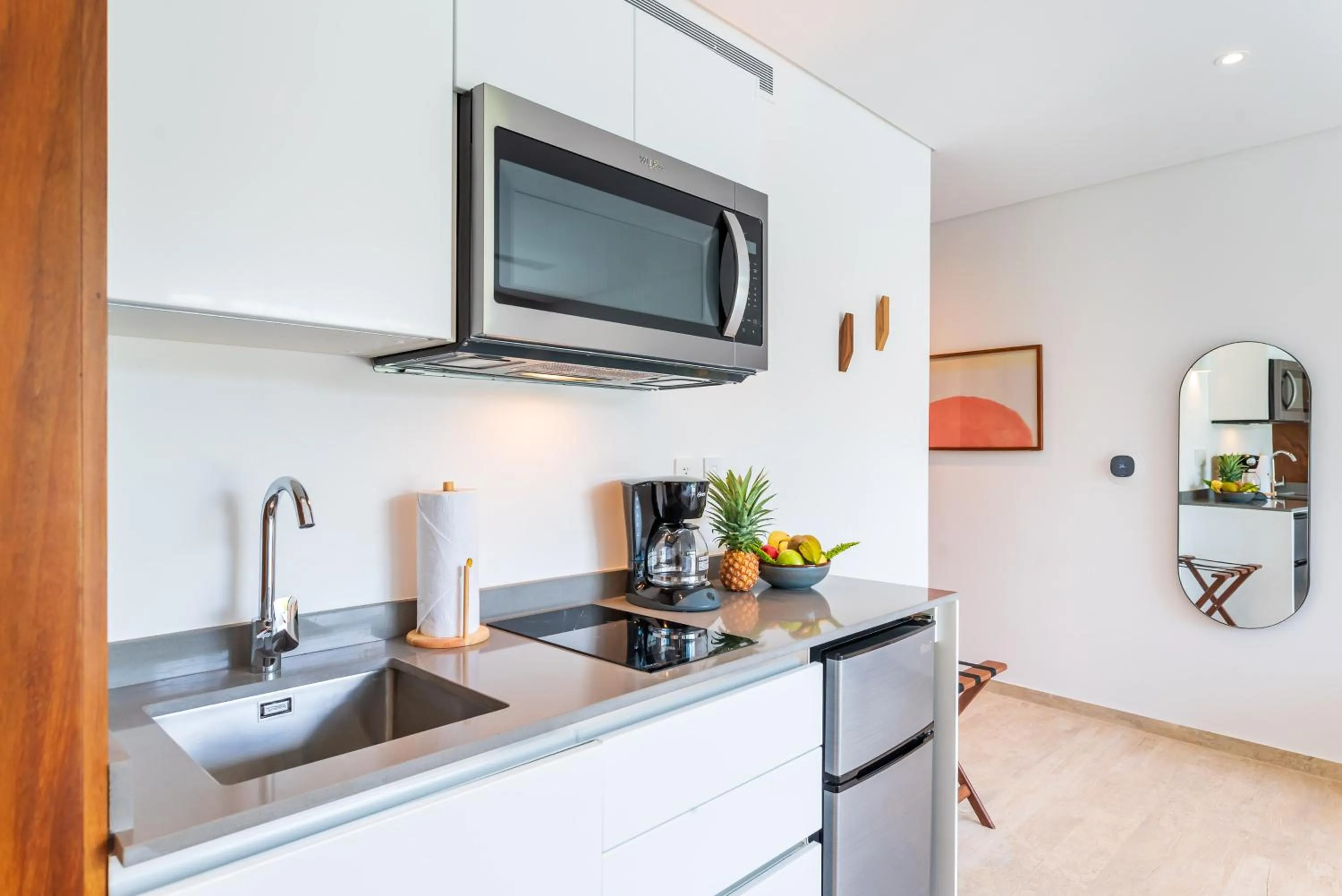 Kitchen or kitchenette in Central Park Lagunas by Sandy Powerful