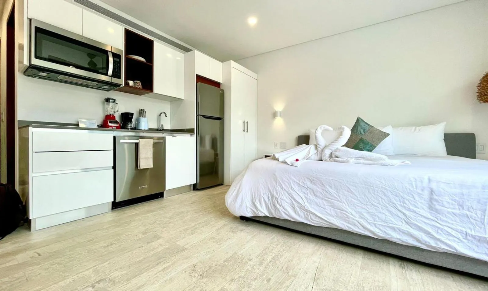 Kitchen or kitchenette, Bed in Central Park Lagunas by Sandy Powerful