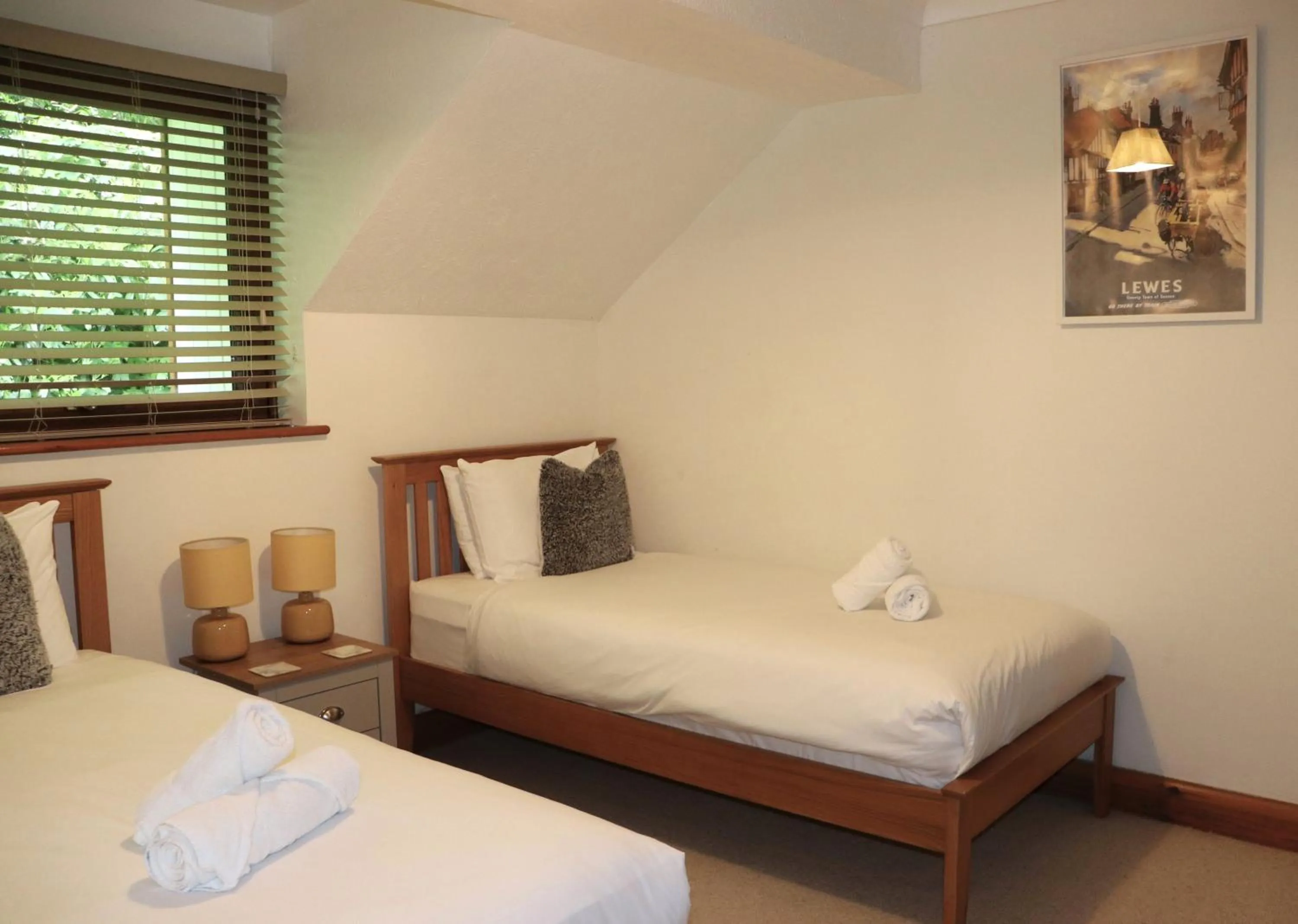 Bedroom, Bed in Glyndley Manor Cottages