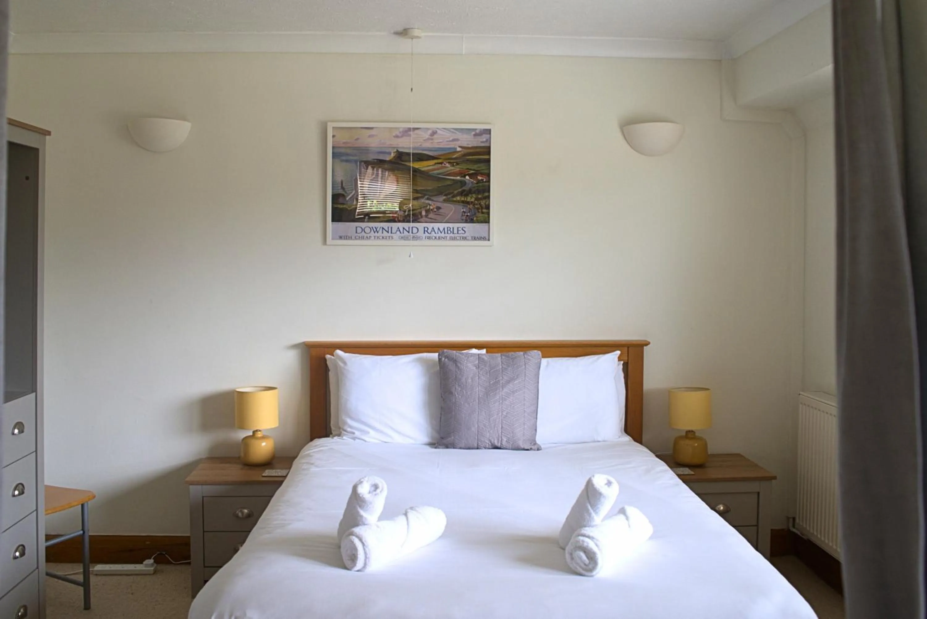 Bed in Glyndley Manor Cottages