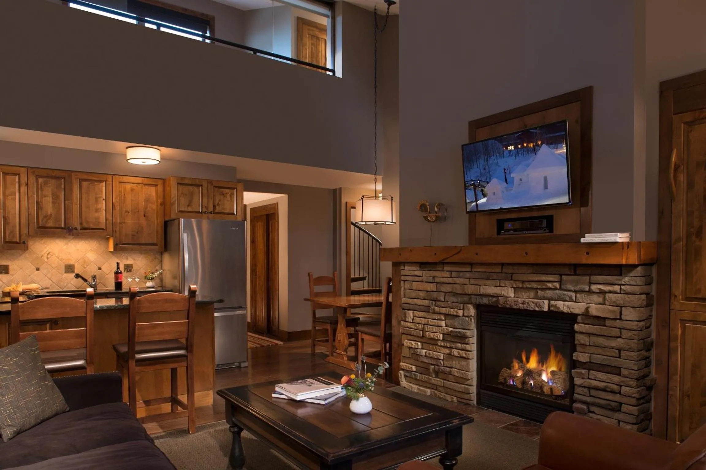 TV and multimedia in Teton Mountain Lodge and Spa, a Noble House Resort
