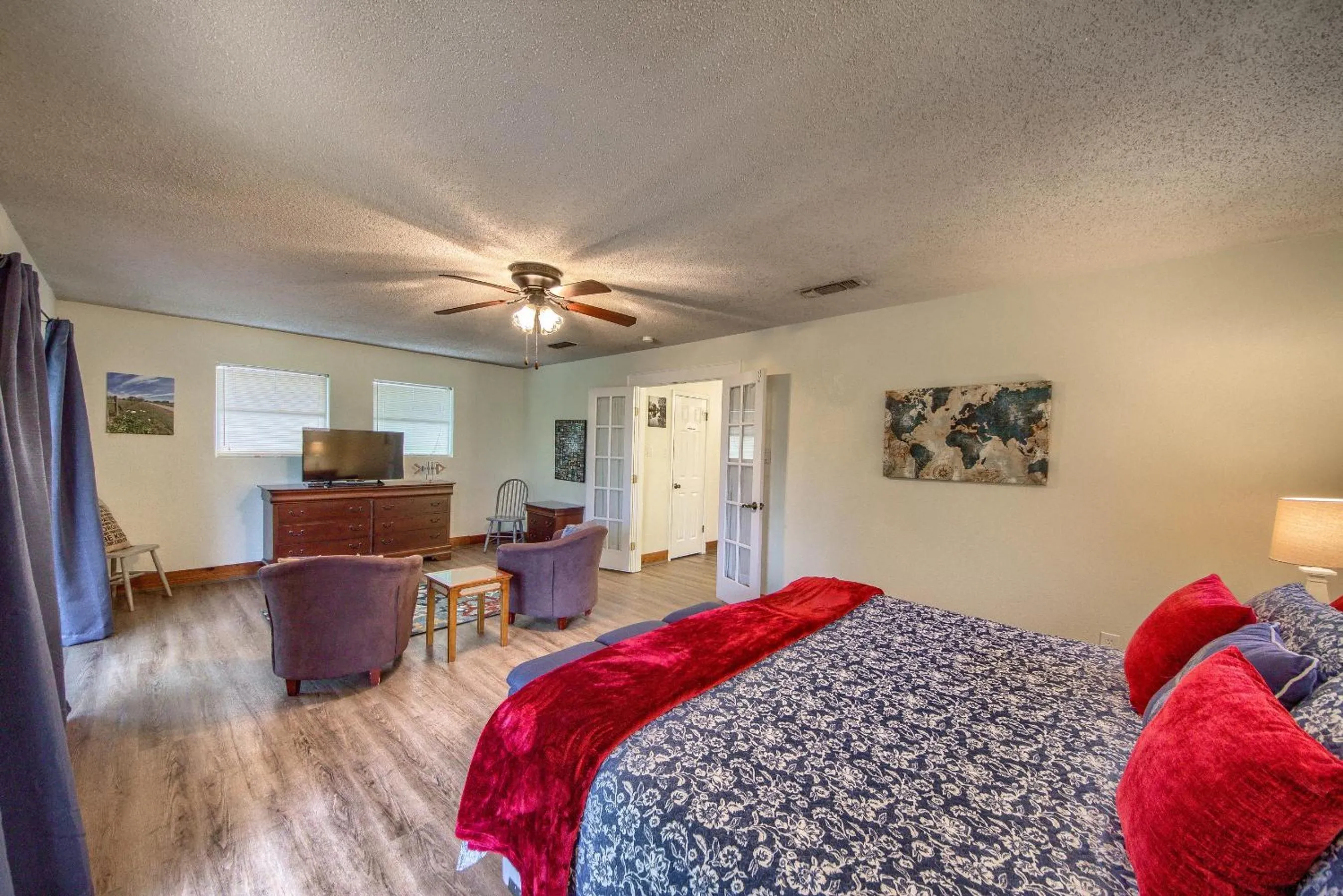 Other, Bed in Texas River Haus LD 1683