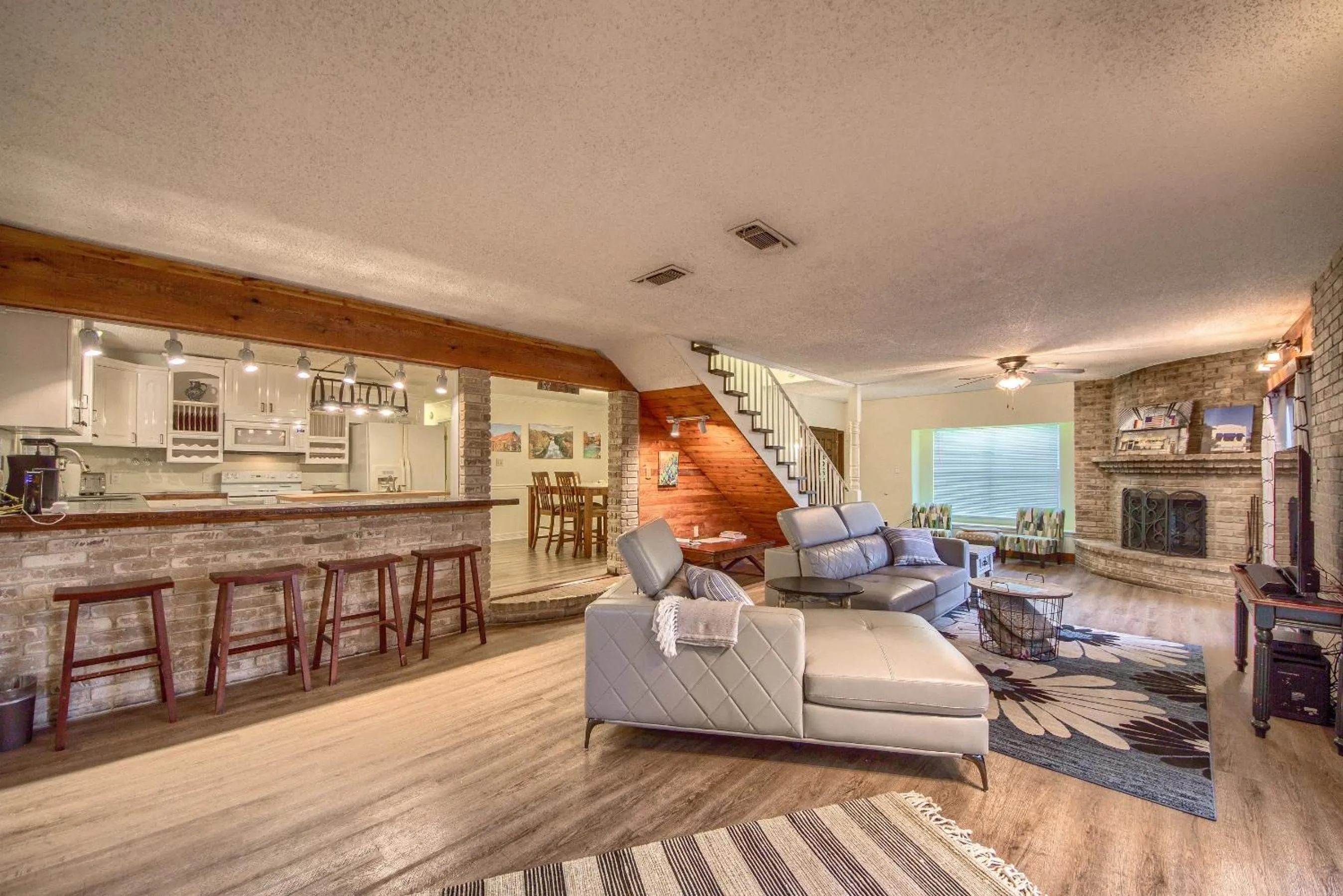 Other in Texas River Haus LD 1683