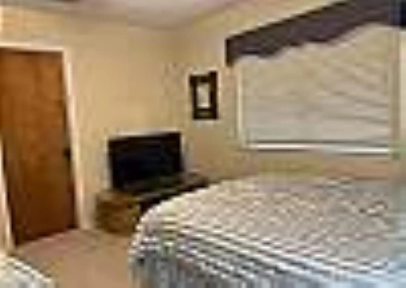 Other, Bed in CL 1055 Blue Diamond Retreat