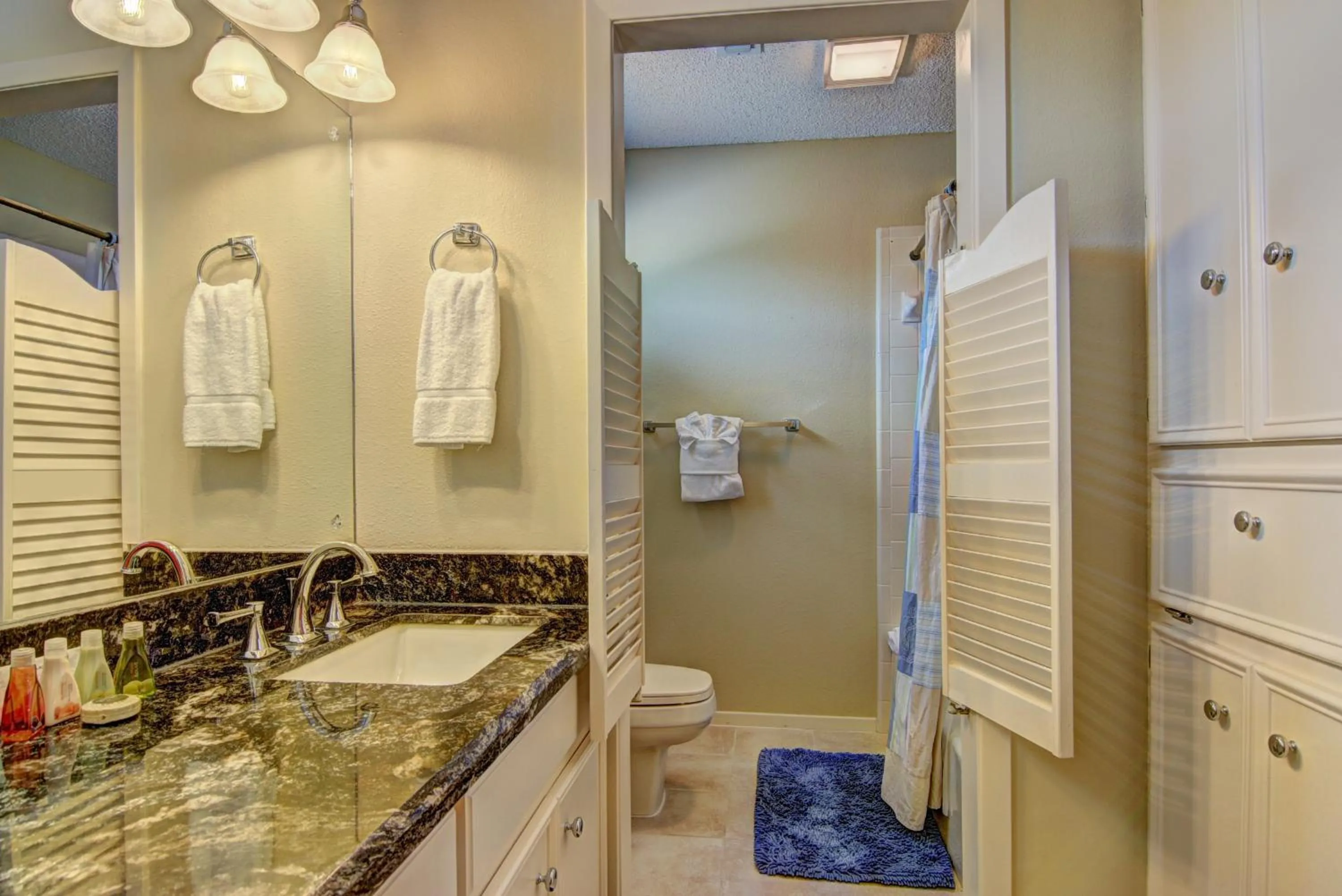 Other in CL 1055 Blue Diamond Retreat