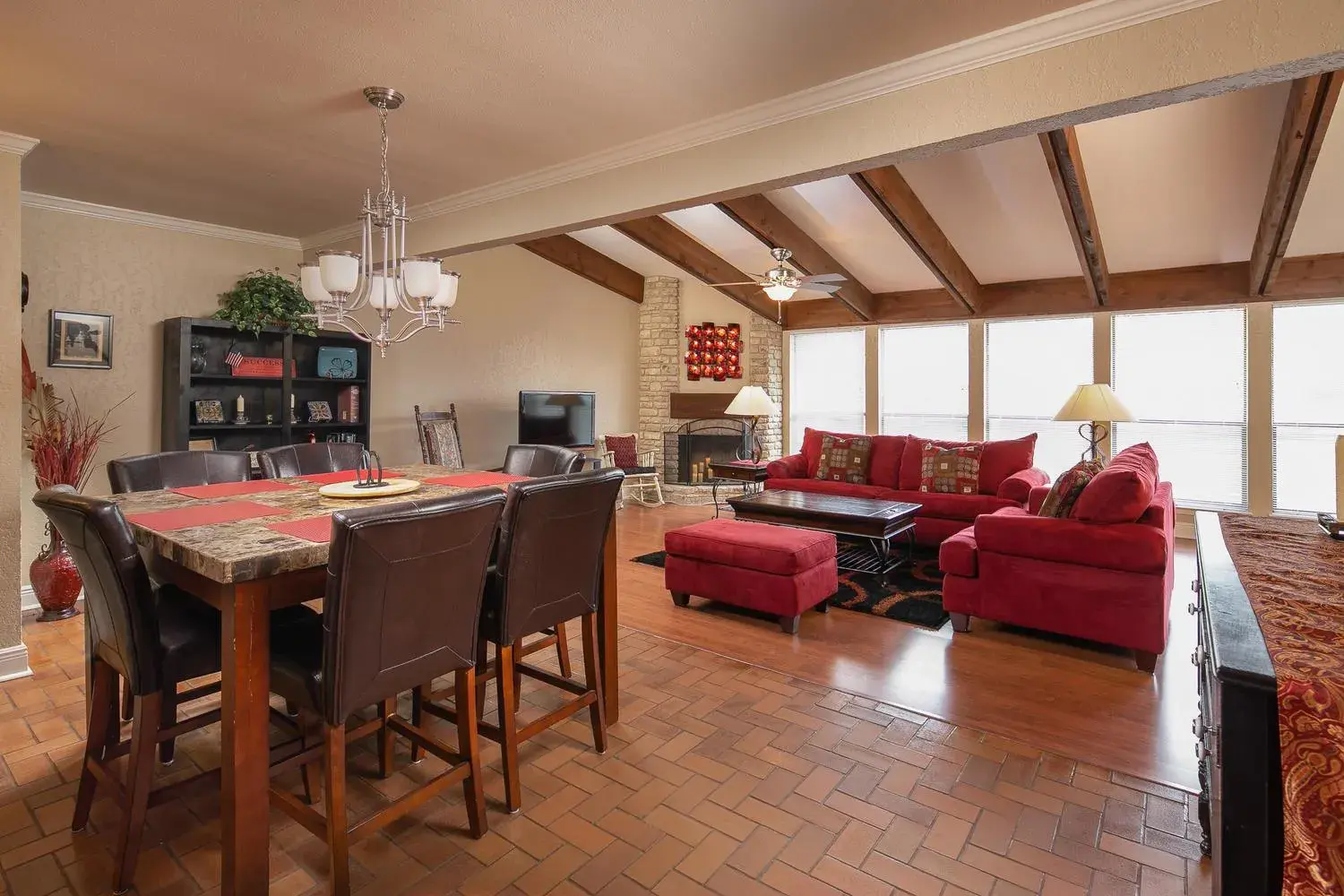 Hill Country Hideaway TBM 208 Hill Country Hideaway TBM 208