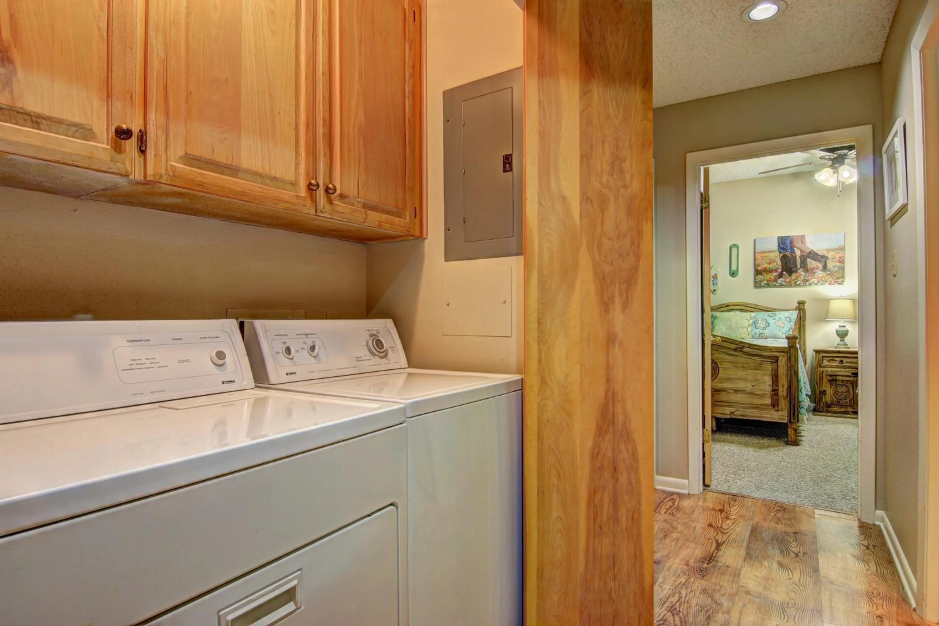 Other in CW B103 Go With The Flow