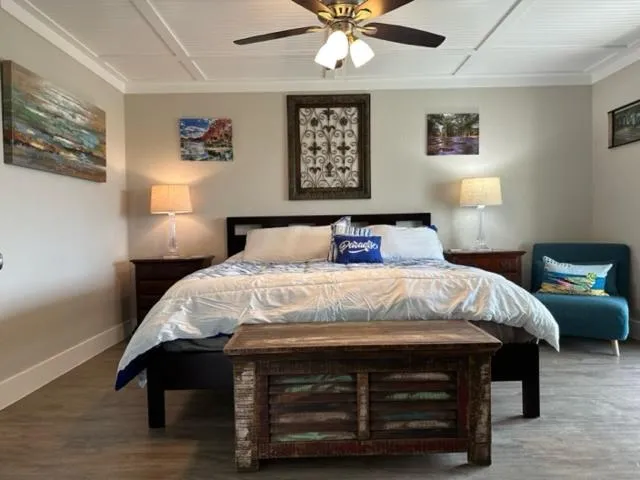 Other, Bed in River Hippie RRC A302