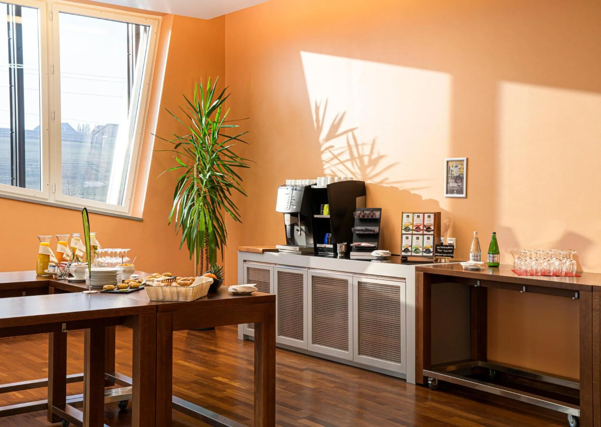 Meeting/conference room in Holiday Inn Bern Westside by IHG